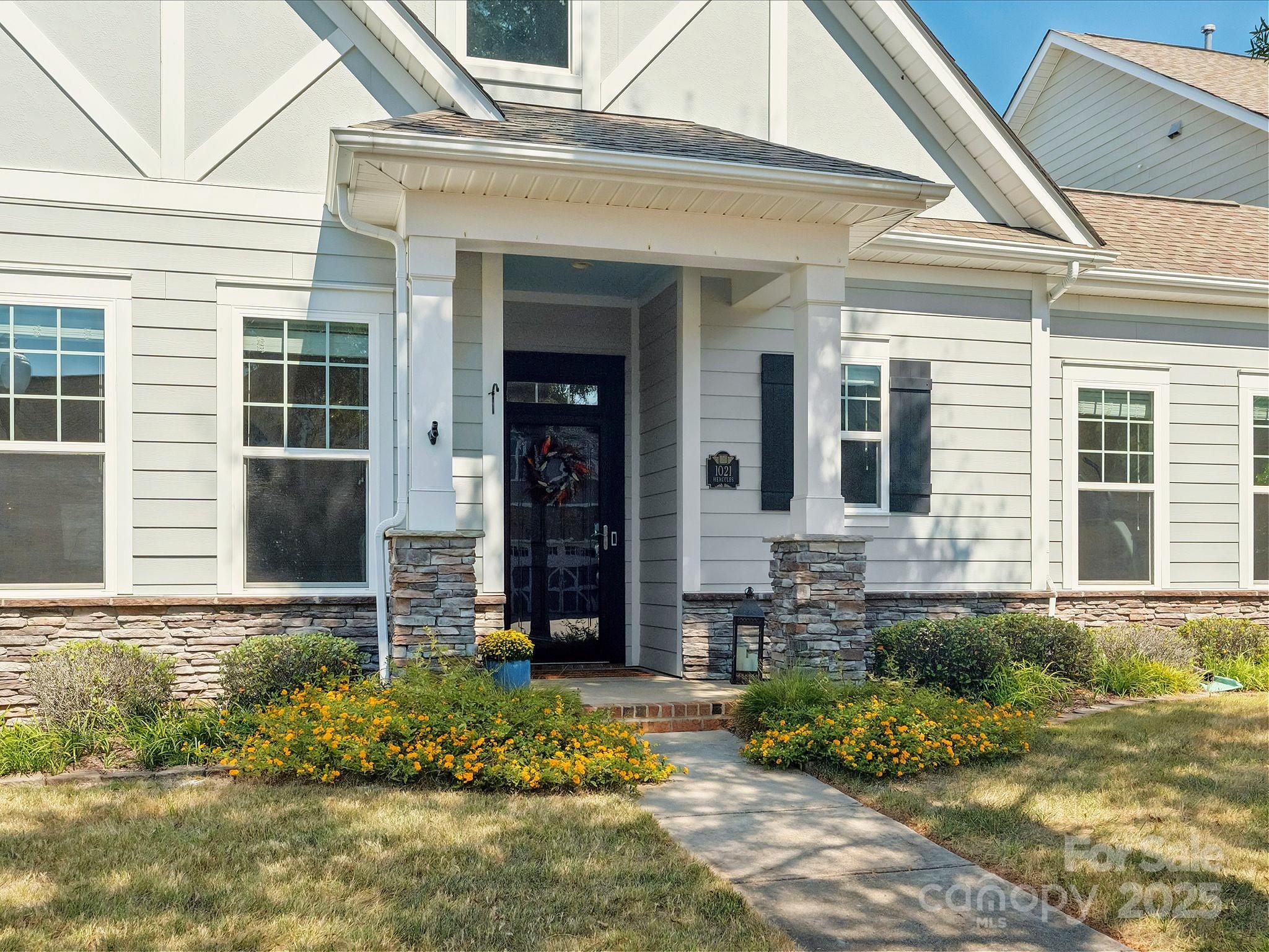 1021 Hercules Drive