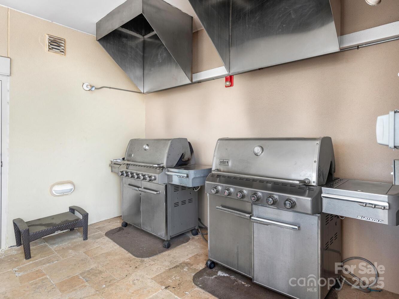 Piedmont Row - Residential