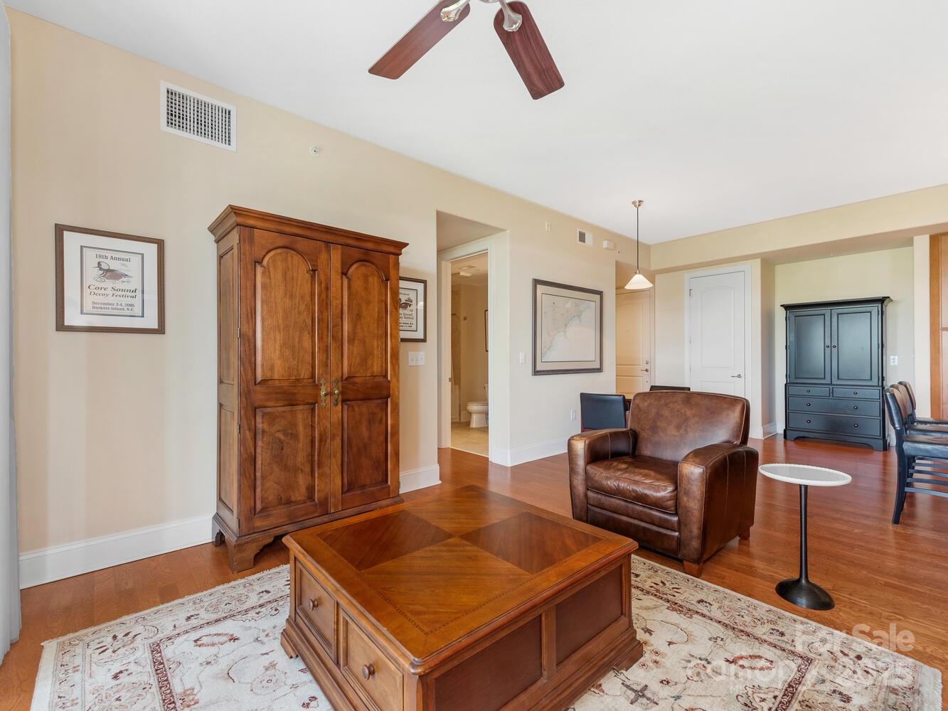 Piedmont Row - Residential