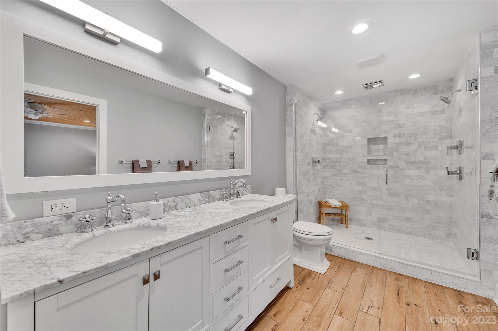 Lake Toxaway Estates - Residential