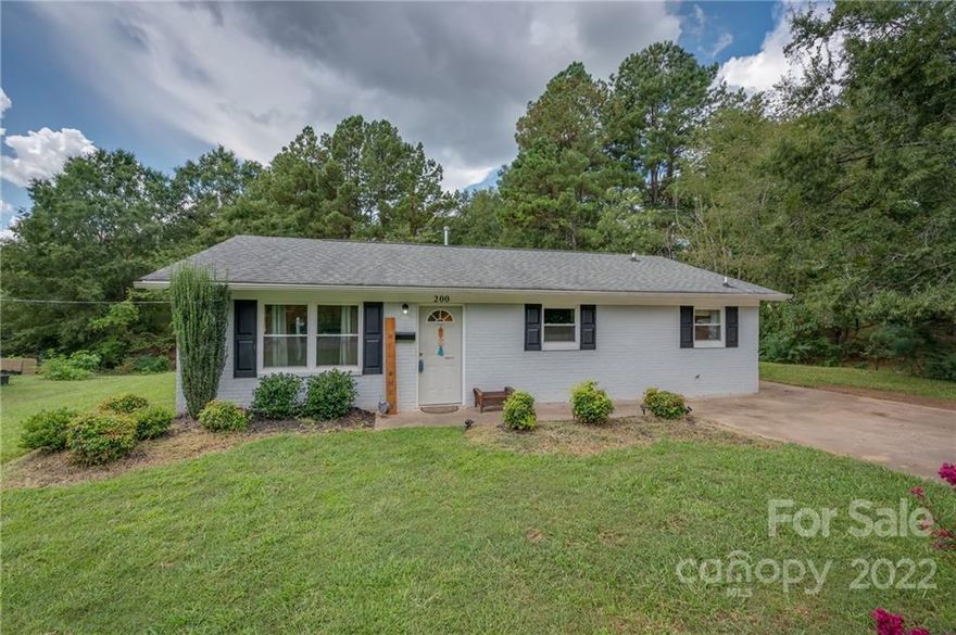 Welcome to this adorable recently updated ranch home in Forest City!!  Laminate floors throughout the majority of the rooms makes for easy maintenance and creating a seamless transition between rooms.  The family room opens up to the dining area and kitchen equipped with stainless steel appliances and a gas range. Three large bedrooms and 1 updated full bath complete the interior. Just outside of the kitchen, you will find a large paver patio complete with a pergola.  This area creates a wonderful entertaining space and provides a cozy area to enjoy morning coffee or relax with an evening glass of wine!  The location is close to many shopping and dining options.