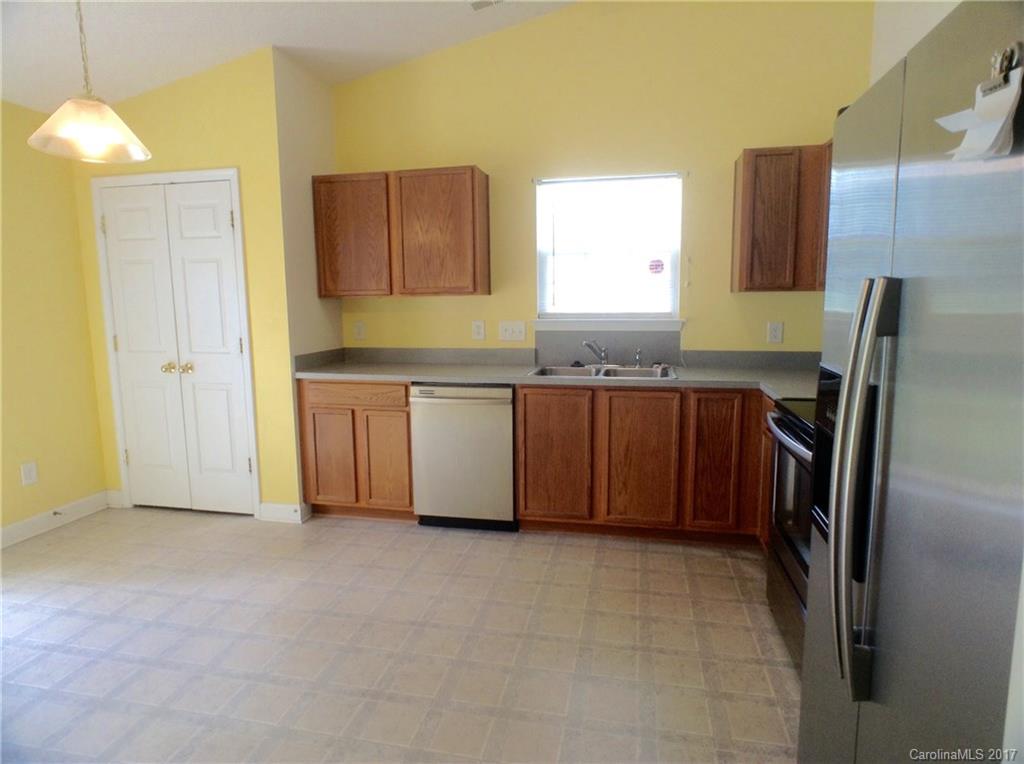 Hemby Woods - Residential Lease