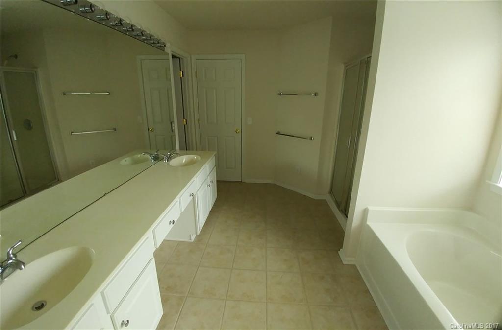 Weston Glen - Residential Lease