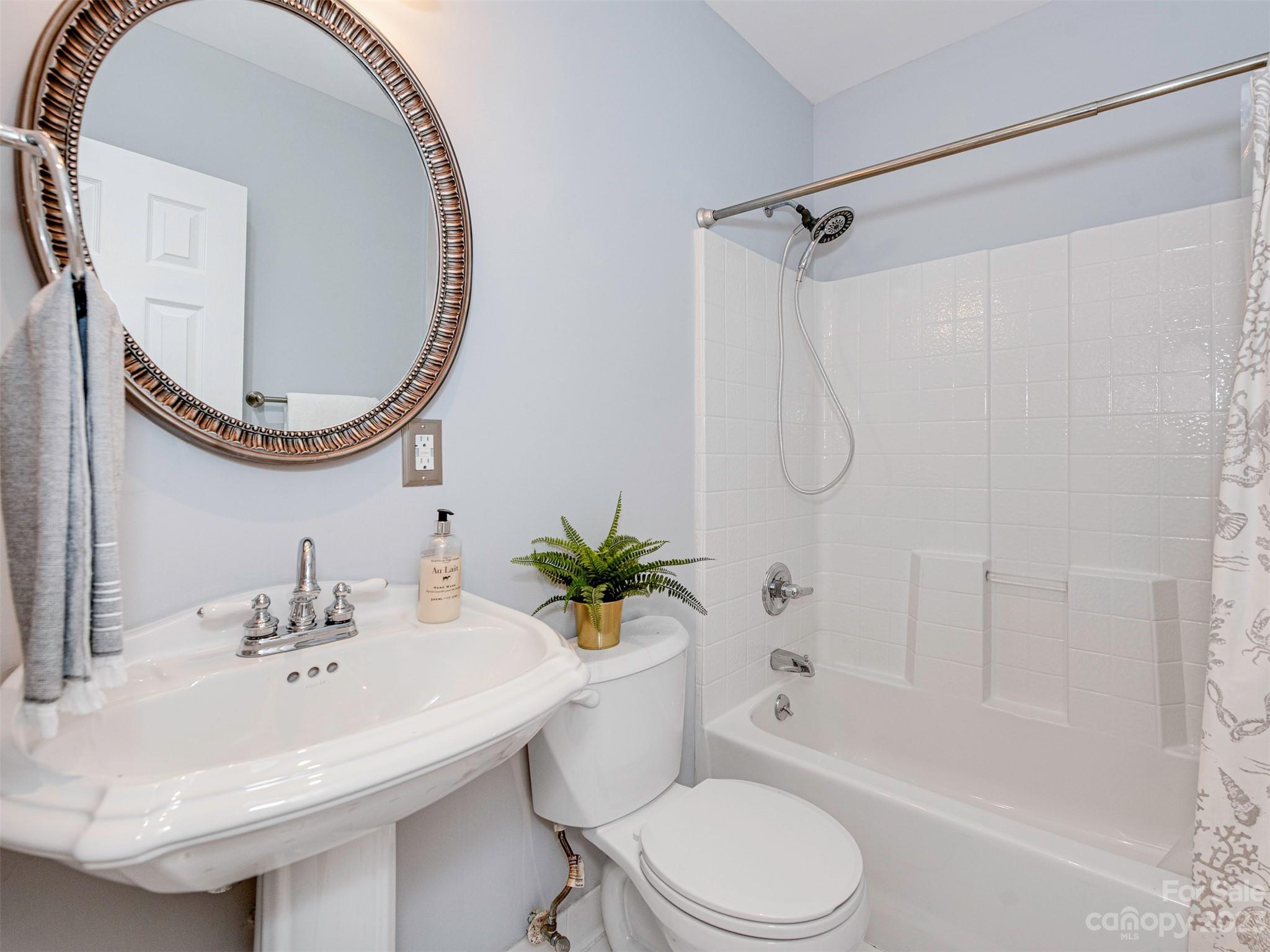 Chantilly - Residential