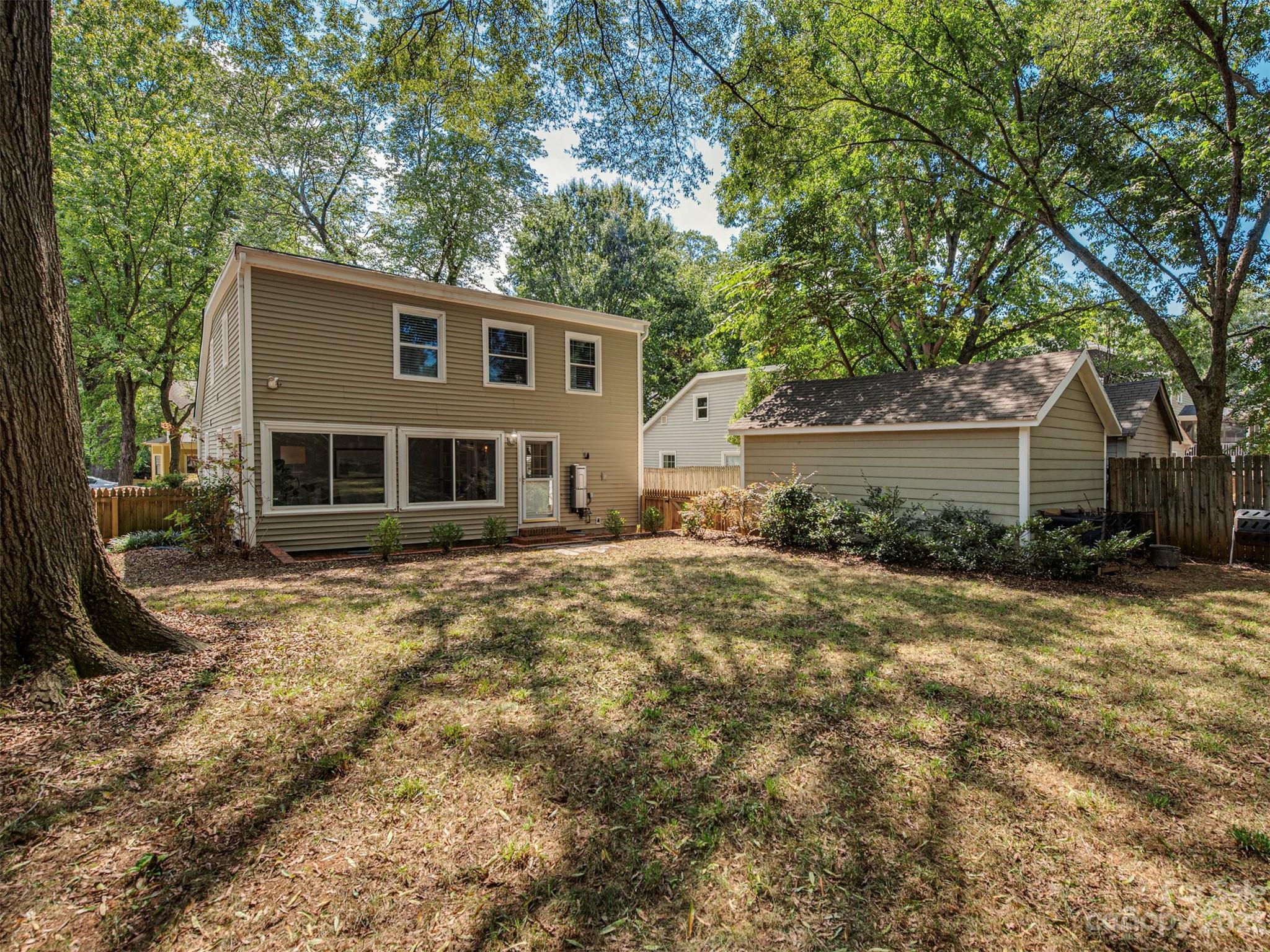 Chantilly - Residential