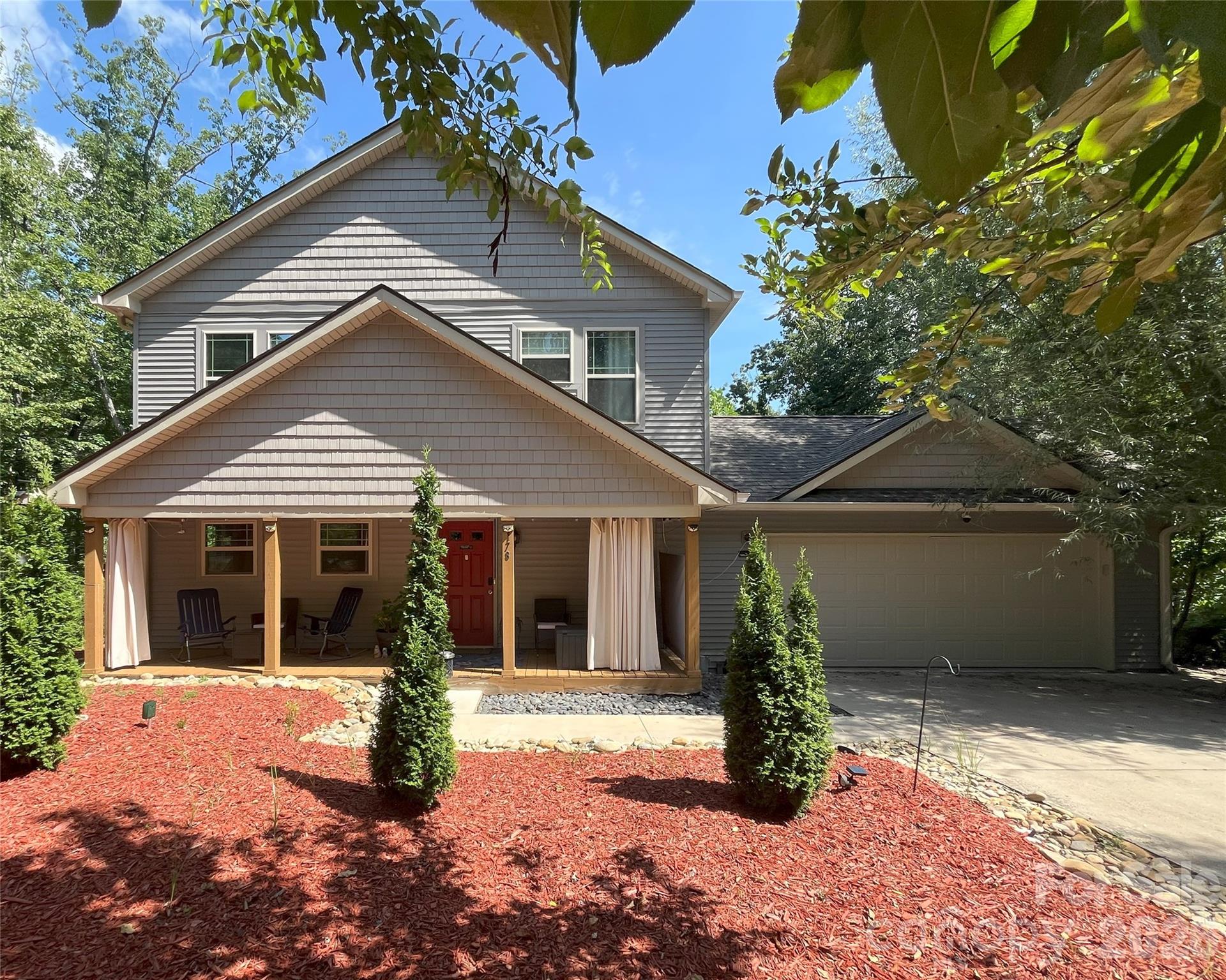 Rumbling Bald on Lake Lure - Residential