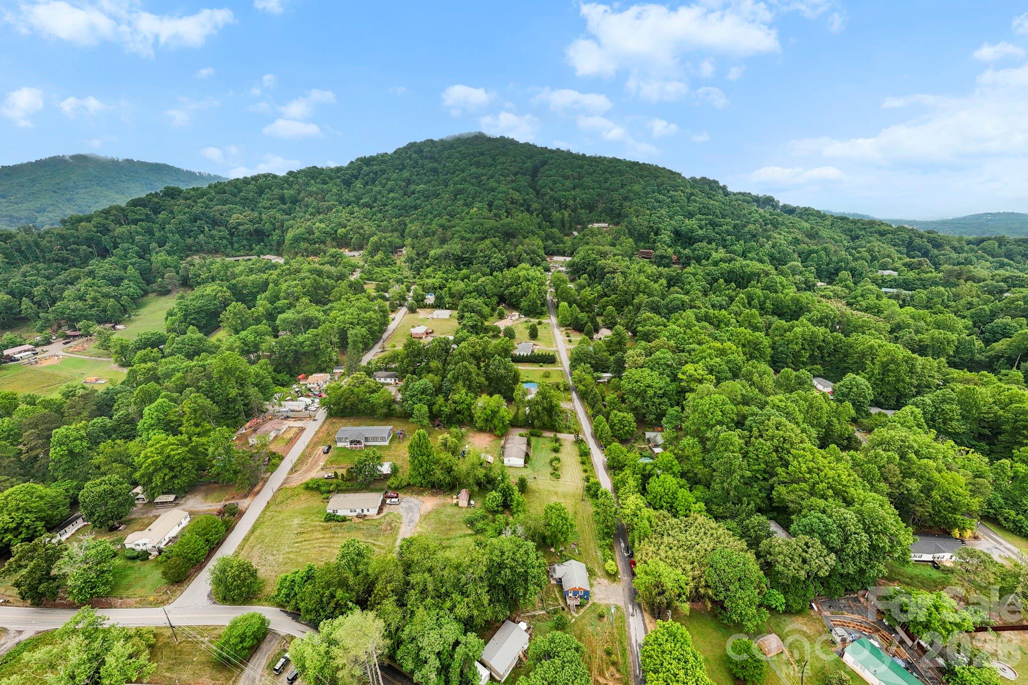 4 Mountain View Road