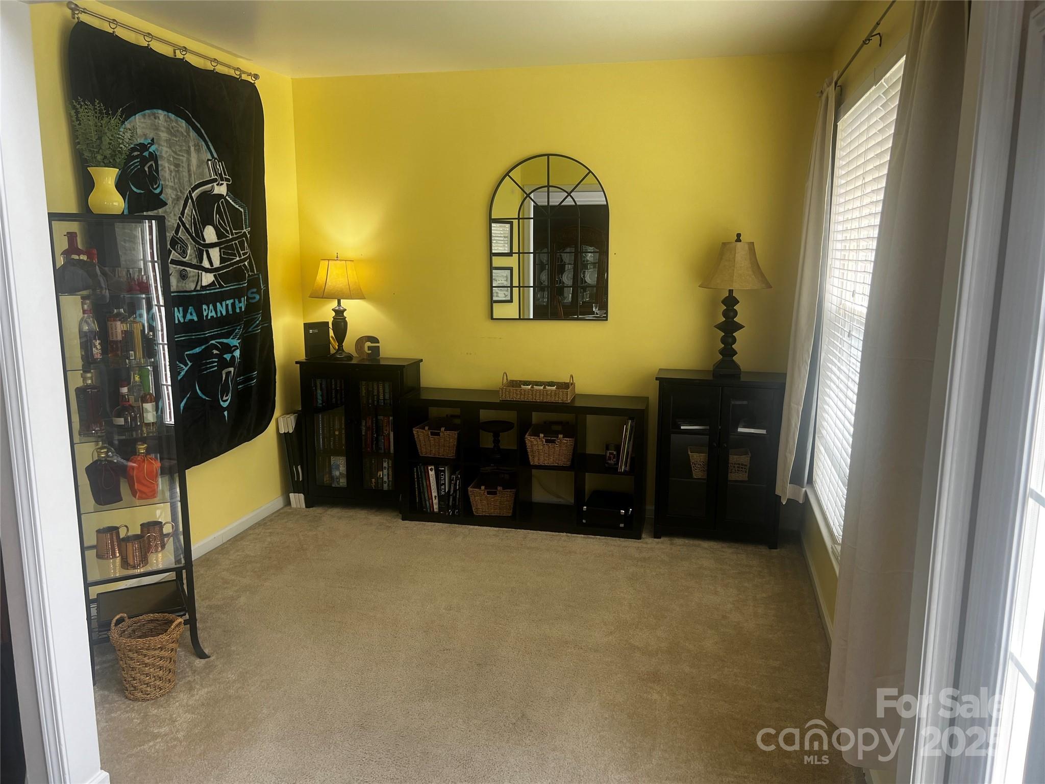 6092 Creekview Court