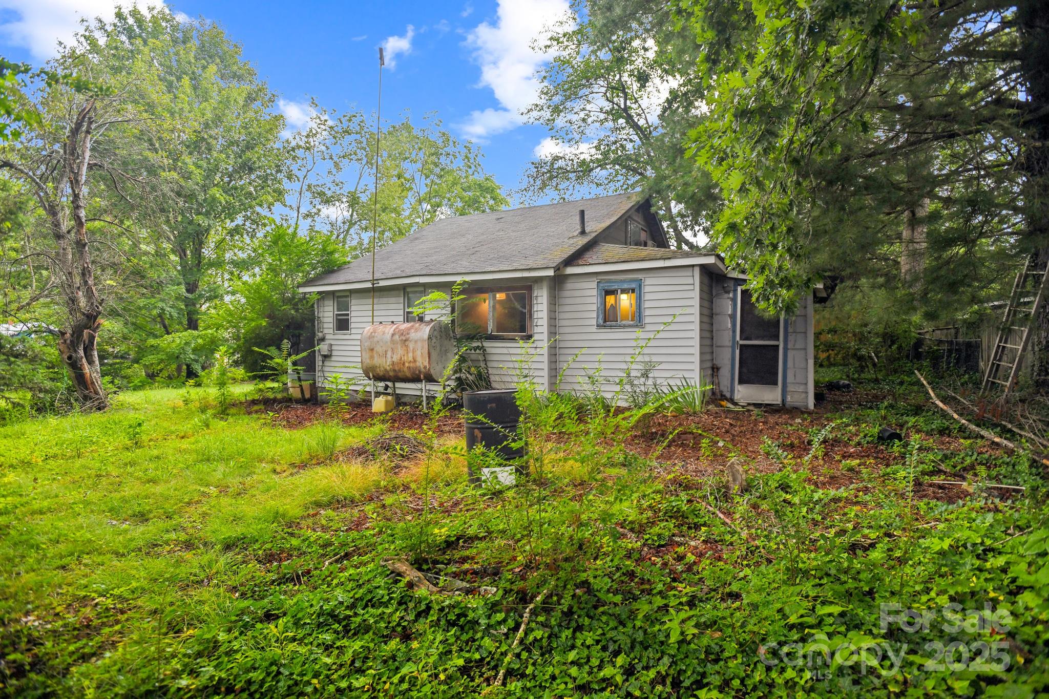 48 Middlemont Avenue