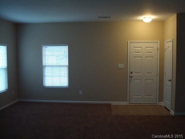 Hamilton Lakes - Residential Lease