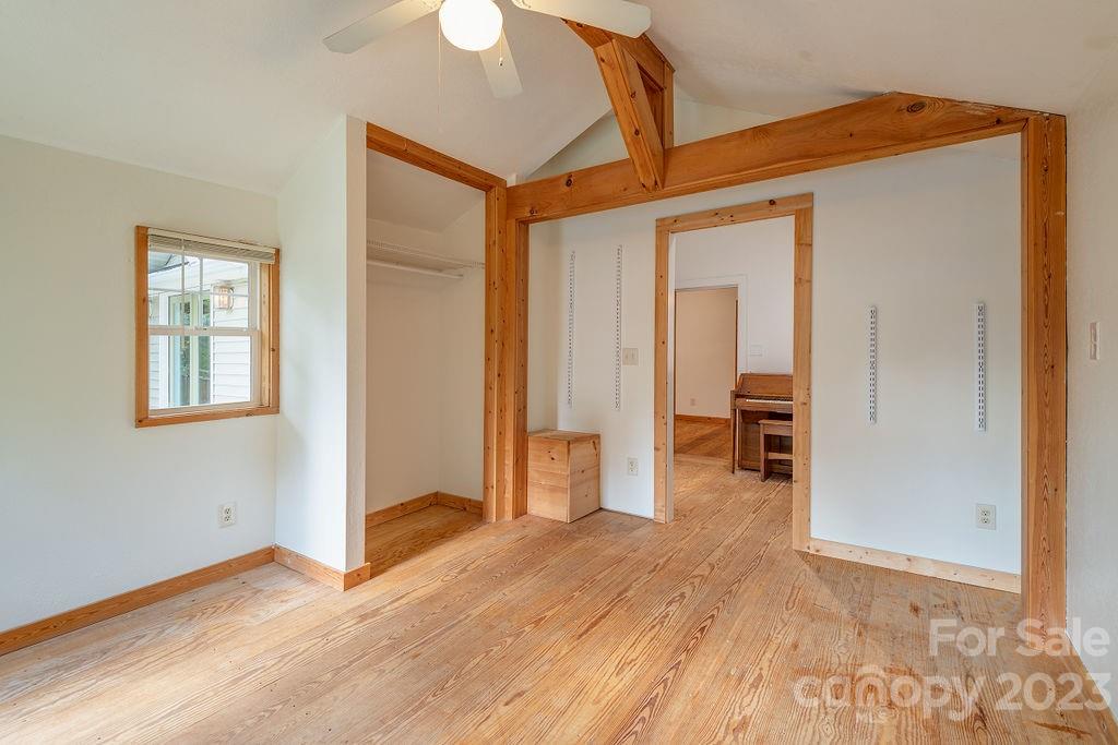 Broadview Acres - Residential