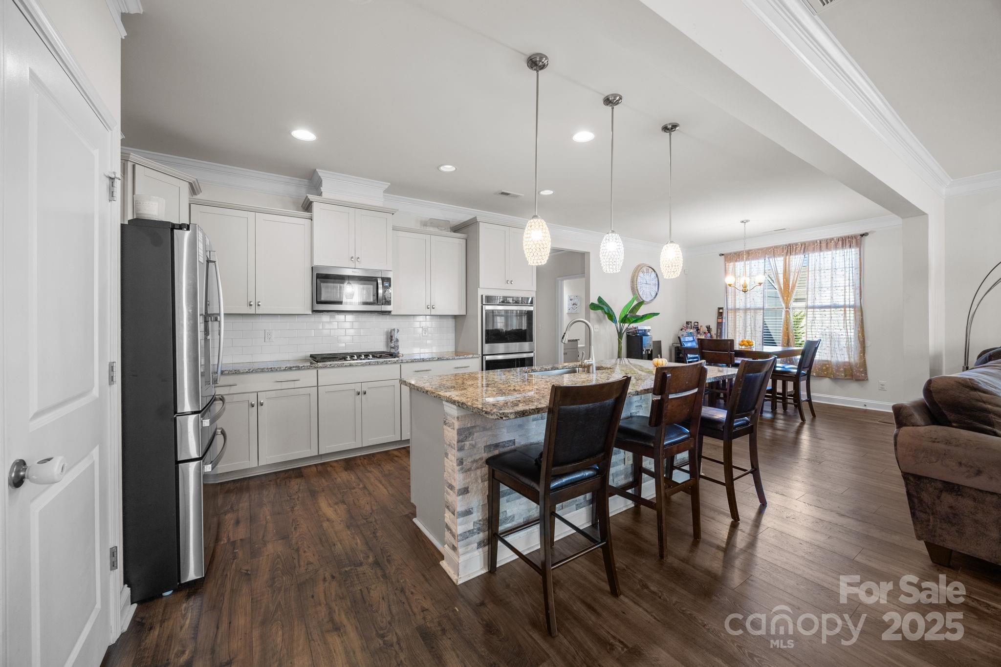 2045 Saddlebred Drive