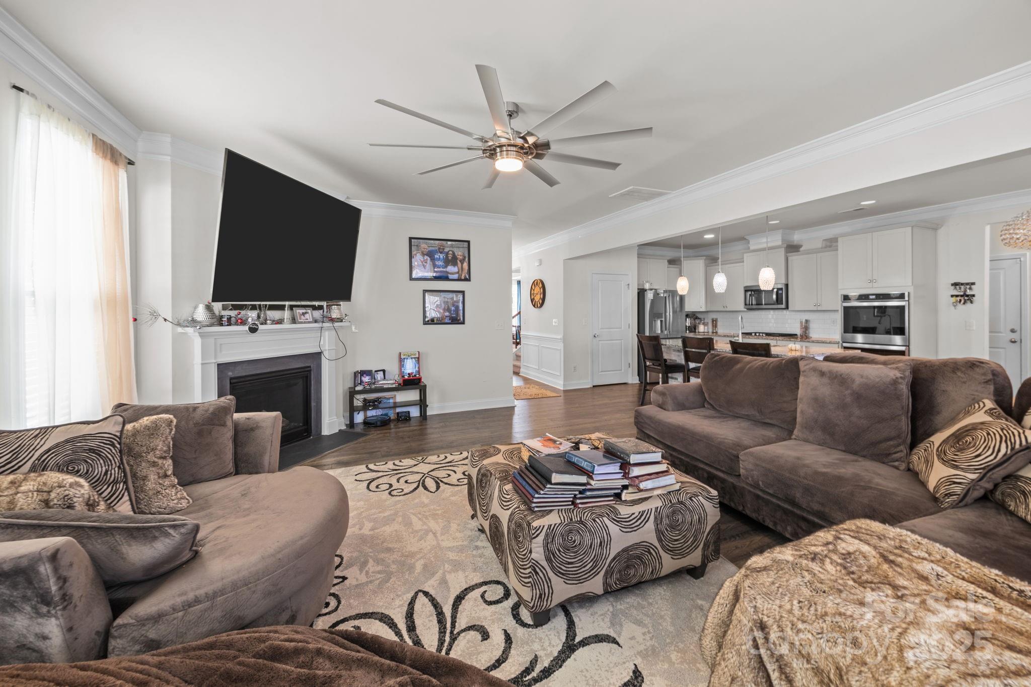 2045 Saddlebred Drive