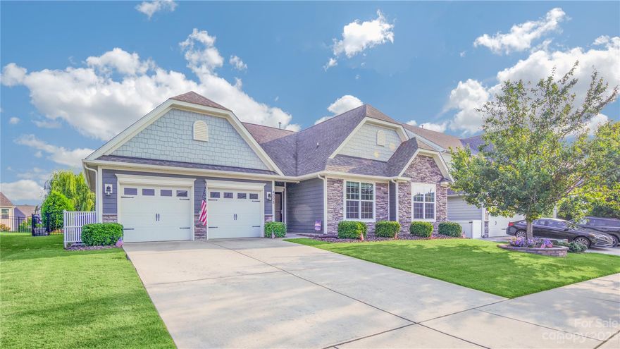 Welcome to this immaculate ranch home in Walnut Creek. Well-maintained inside and out, it offers a captivating blend of stone, cedar shakes, and an open floor plan. With 3 bedrooms and 2.5 baths, this home boasts crown molding, wide wood plank flooring, and a kitchen with granite countertops and stainless steel appliances. The owner's suite features a tray ceiling, double sinks, a separate shower, and a soaking tub. Enjoy entertaining in the open layout or on the screened back patio. The community offers a pool, clubhouse, fitness center, trails, ponds, fields, tennis courts, and playgrounds. Check out the fenced in backyard with outdoor entertaniment area. Highly rated Indian Land Schools. Just minutes from the brand new high school.