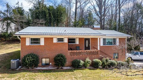 356 Pleasant Hill Drive Brevard NC 28712