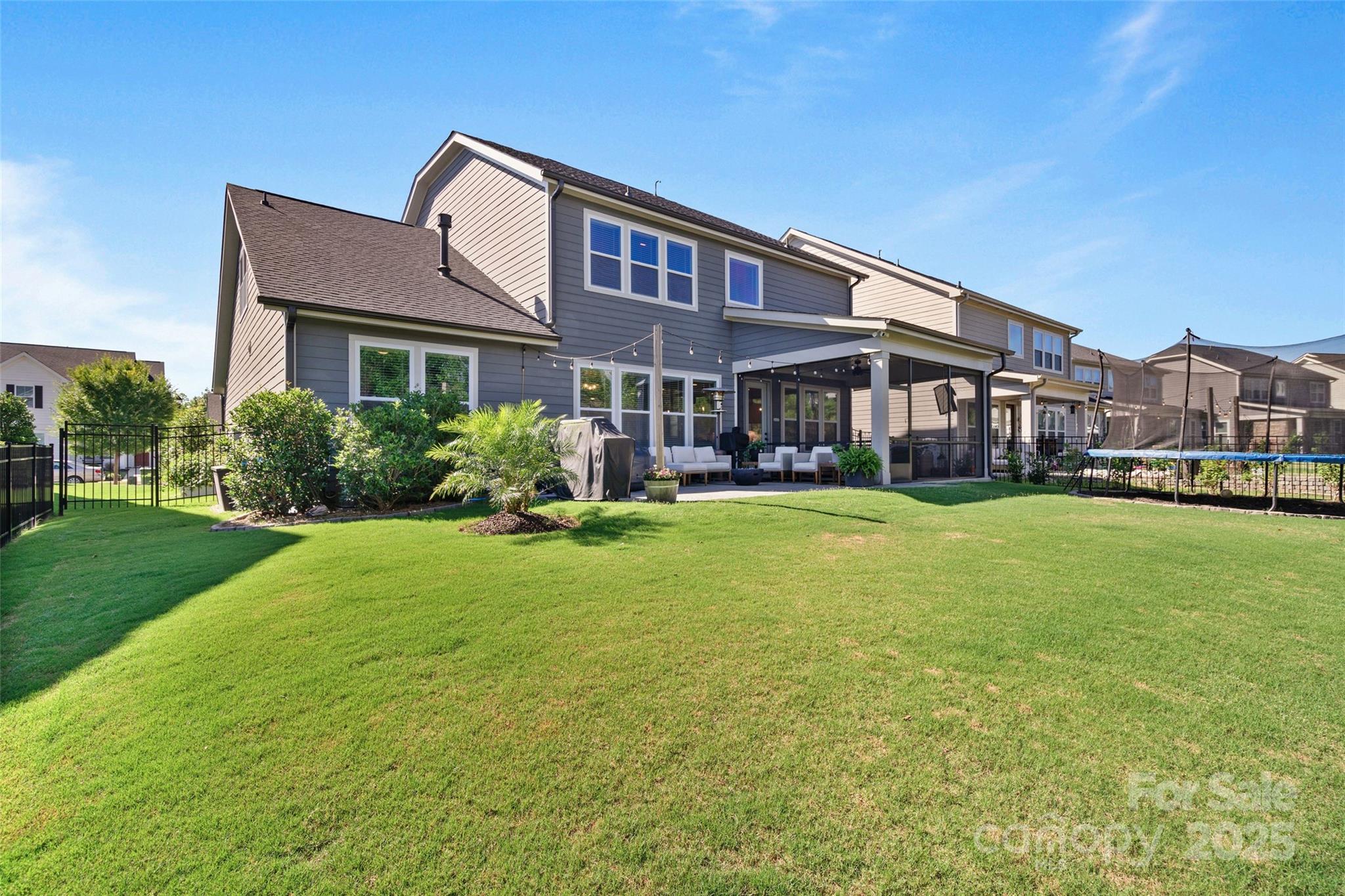 Paddlers Cove - Residential