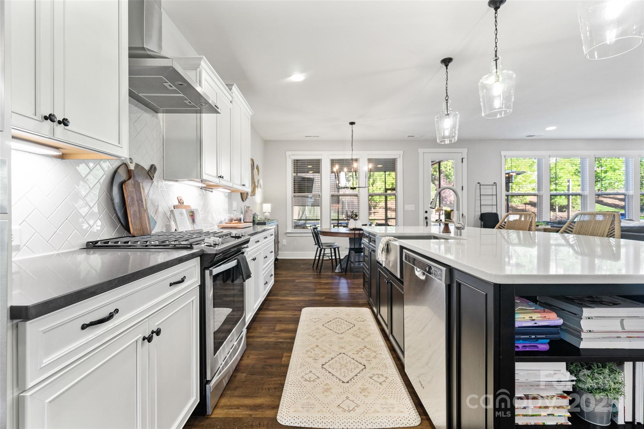 Paddlers Cove - Residential