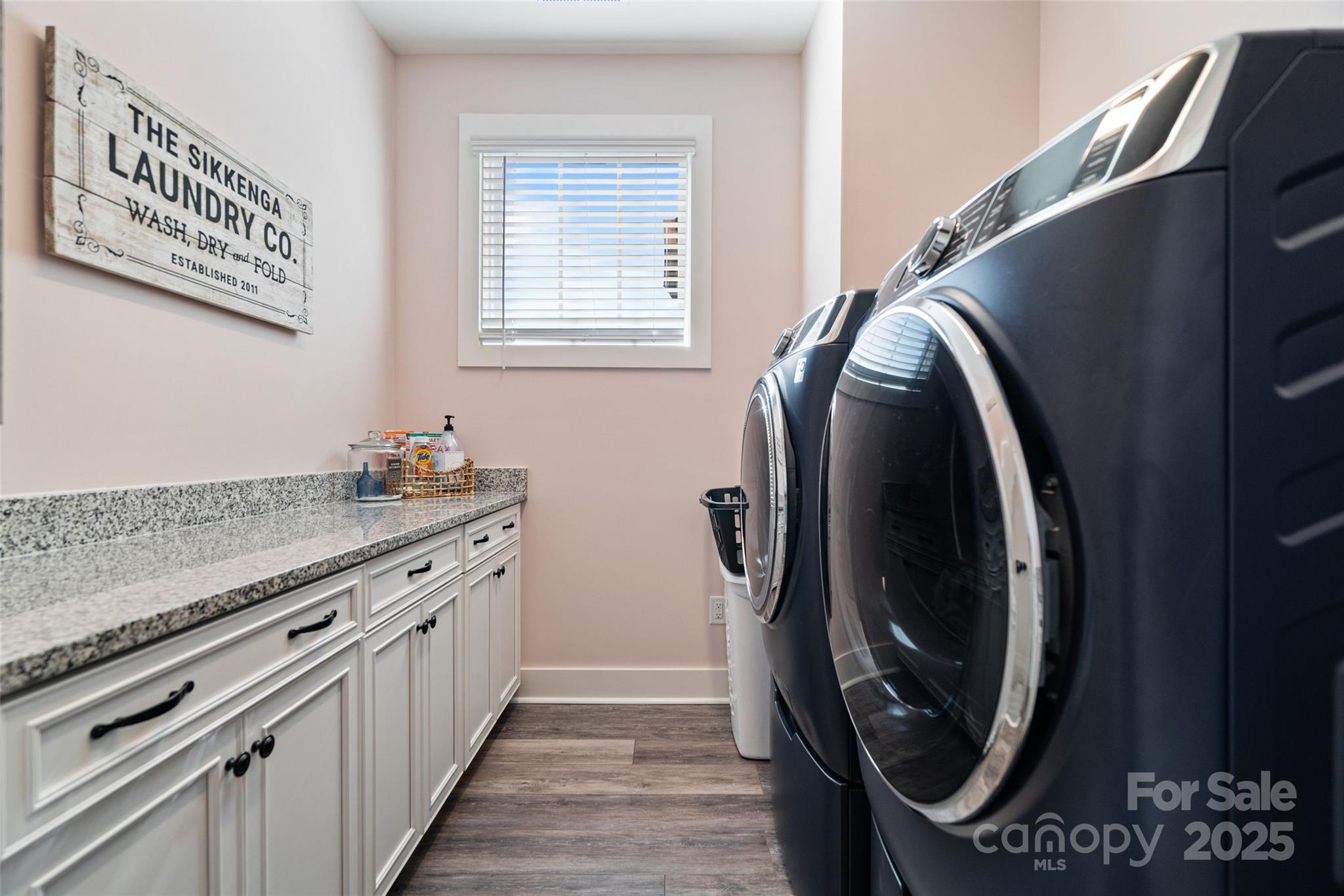 Paddlers Cove - Residential