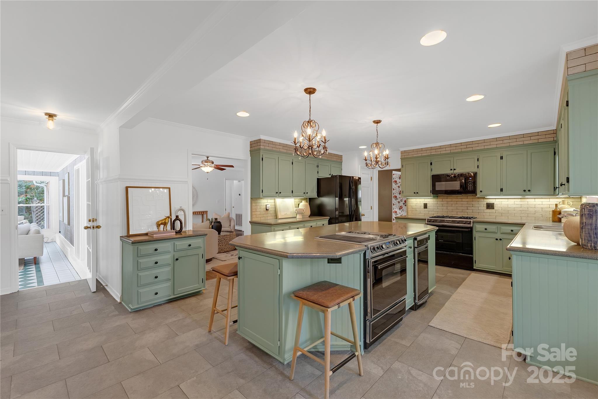 Lansdowne - Residential