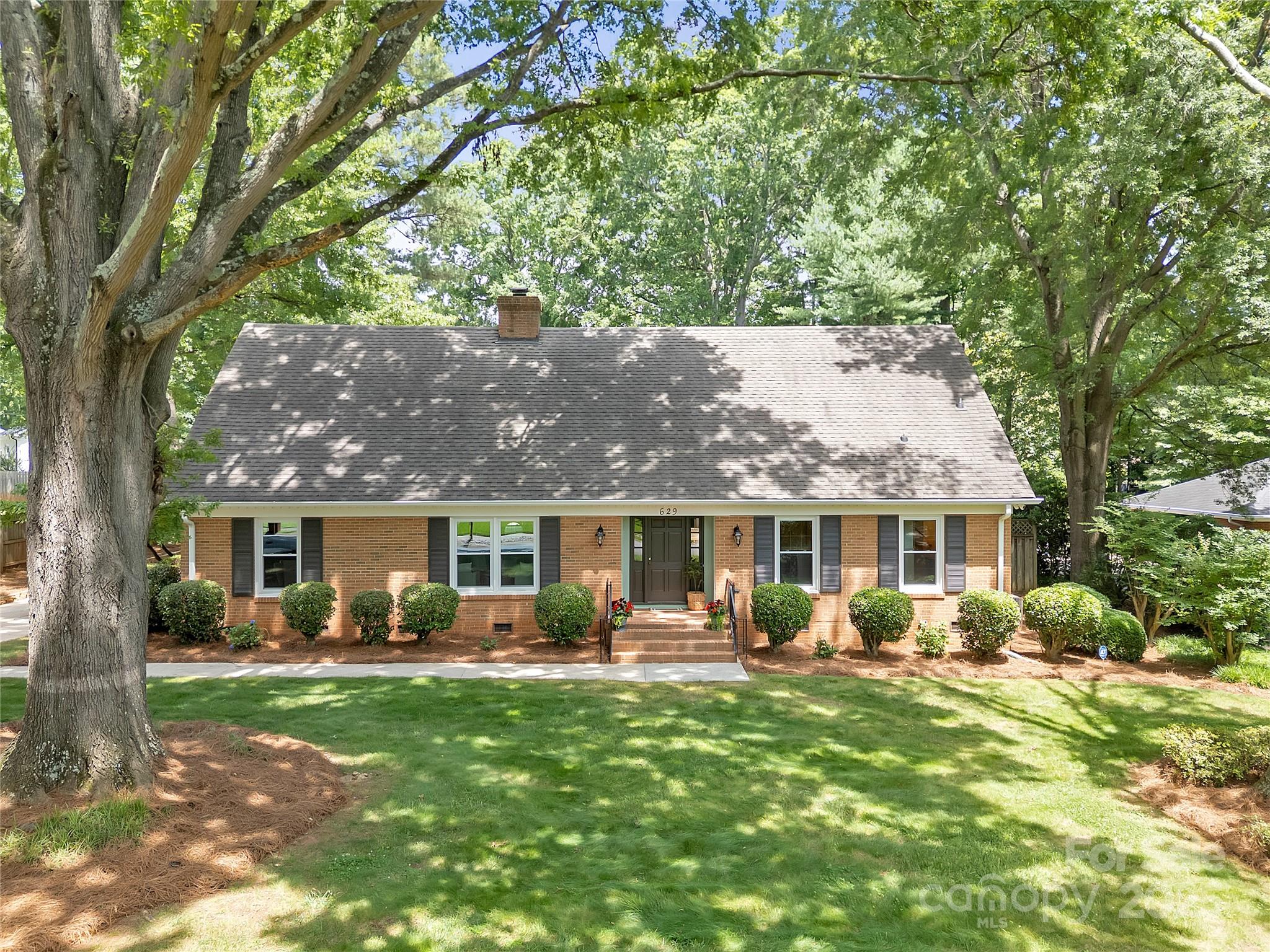 Lansdowne - Residential