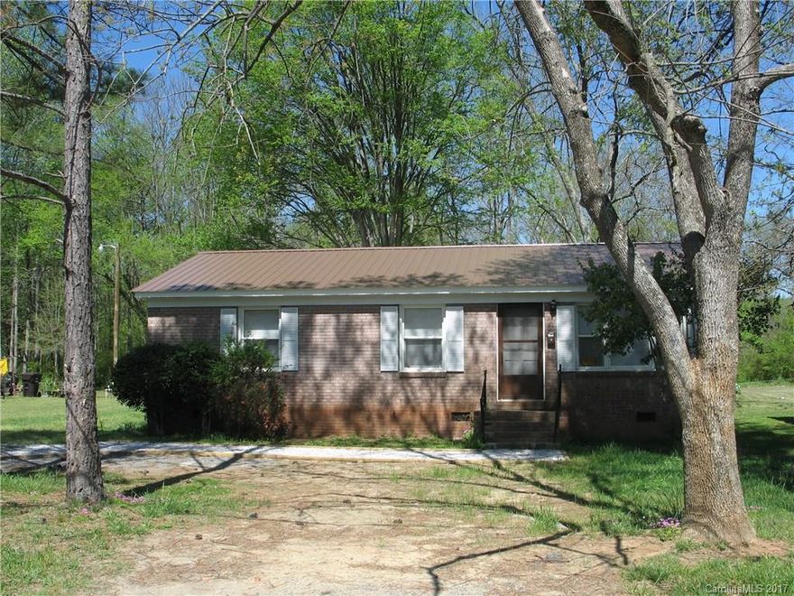 Newly renovated including new metal roof! Great Investment home. Walking Distance to downtown Rock Hill.