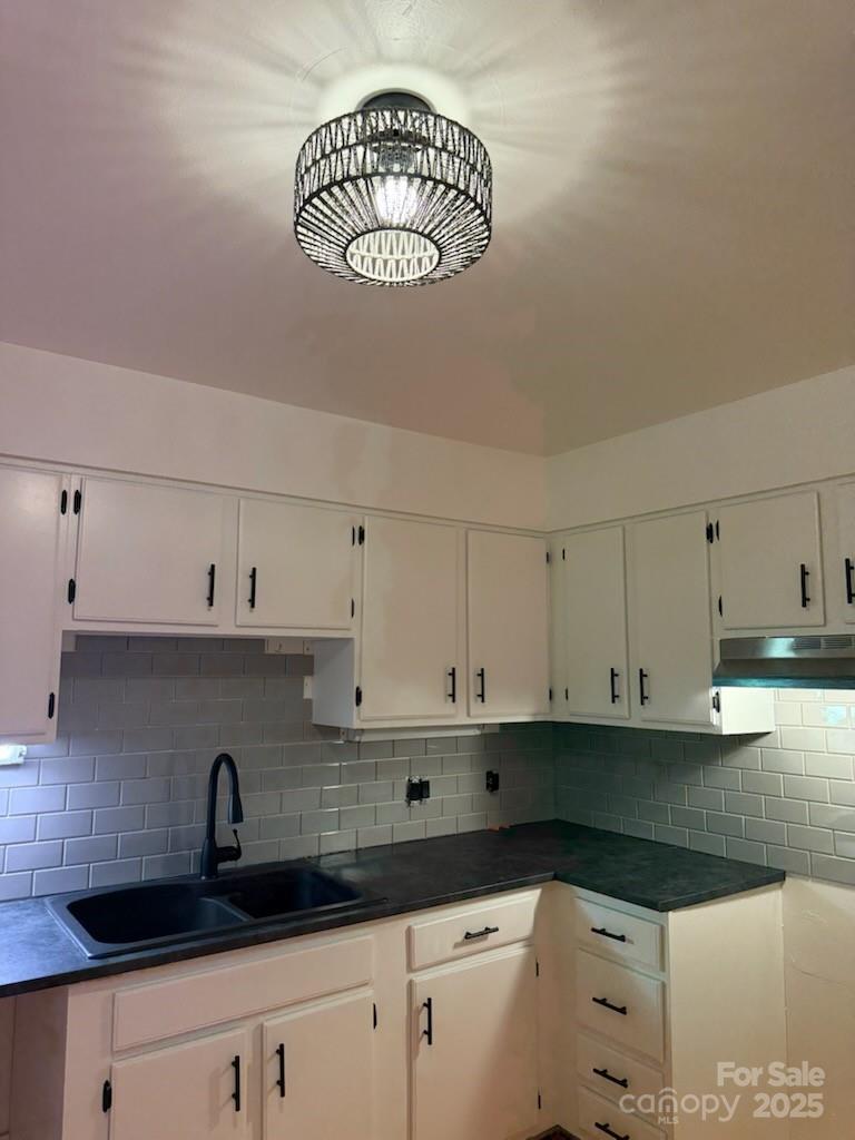 4821 Spring Lake Drive