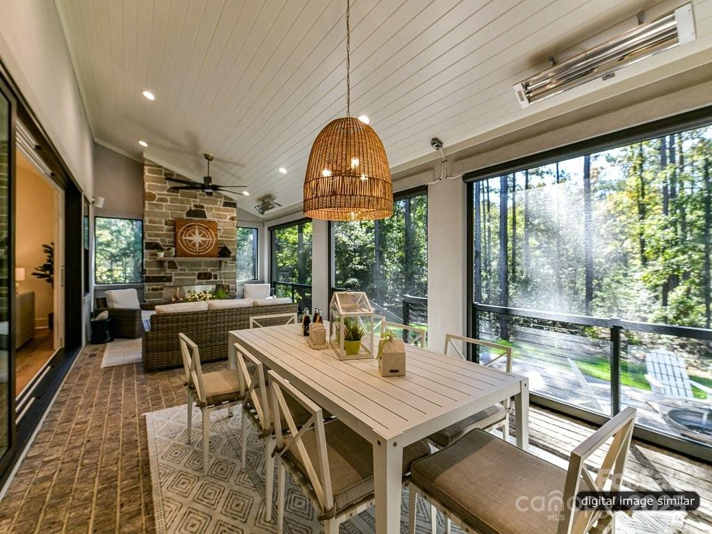 The Palisades - Residential