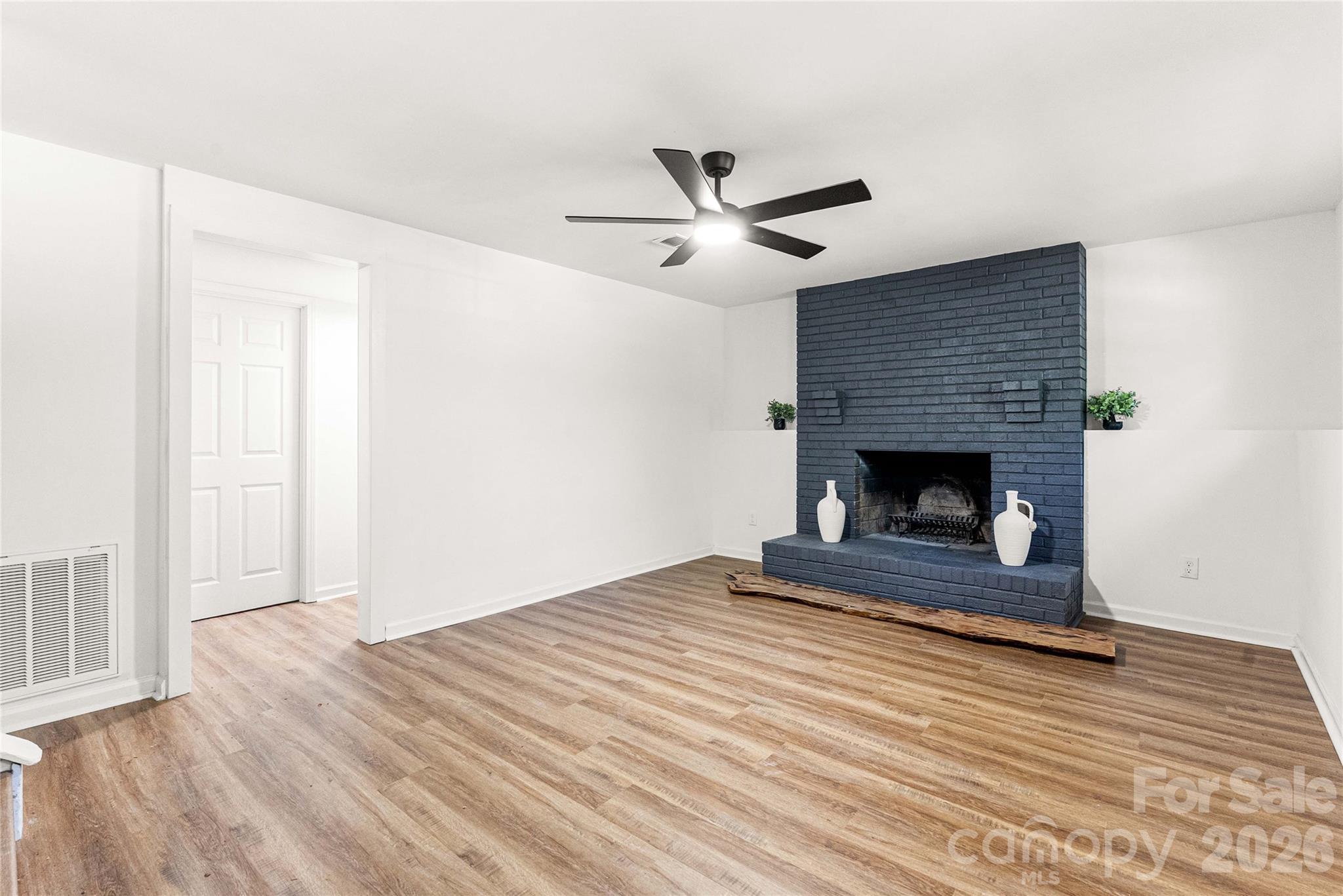 Holly Hills - Residential
