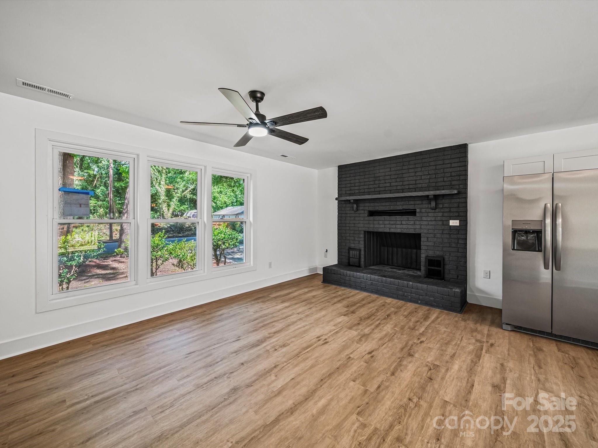 1128 Grady Street