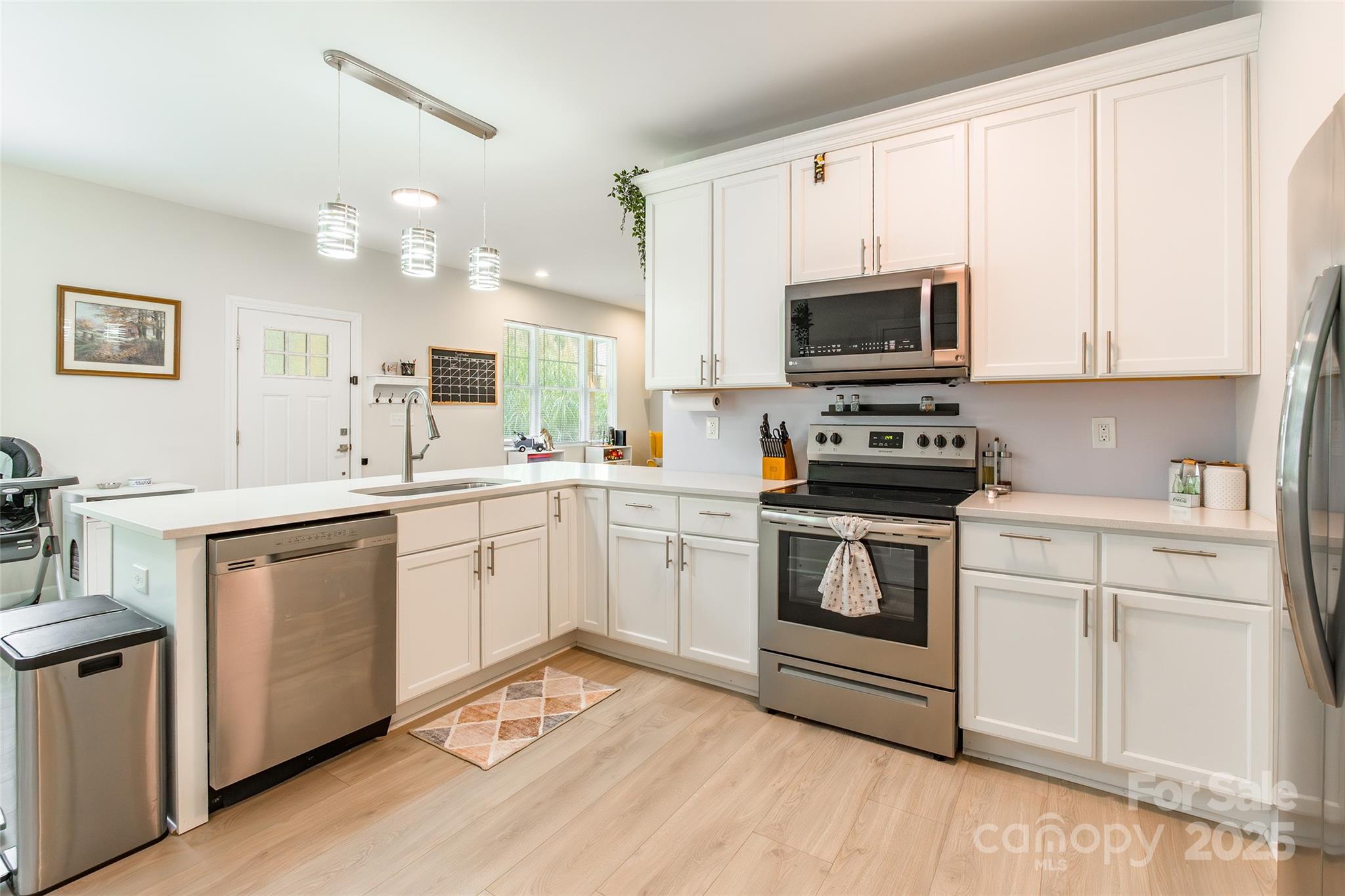 Summer Ridge - Residential