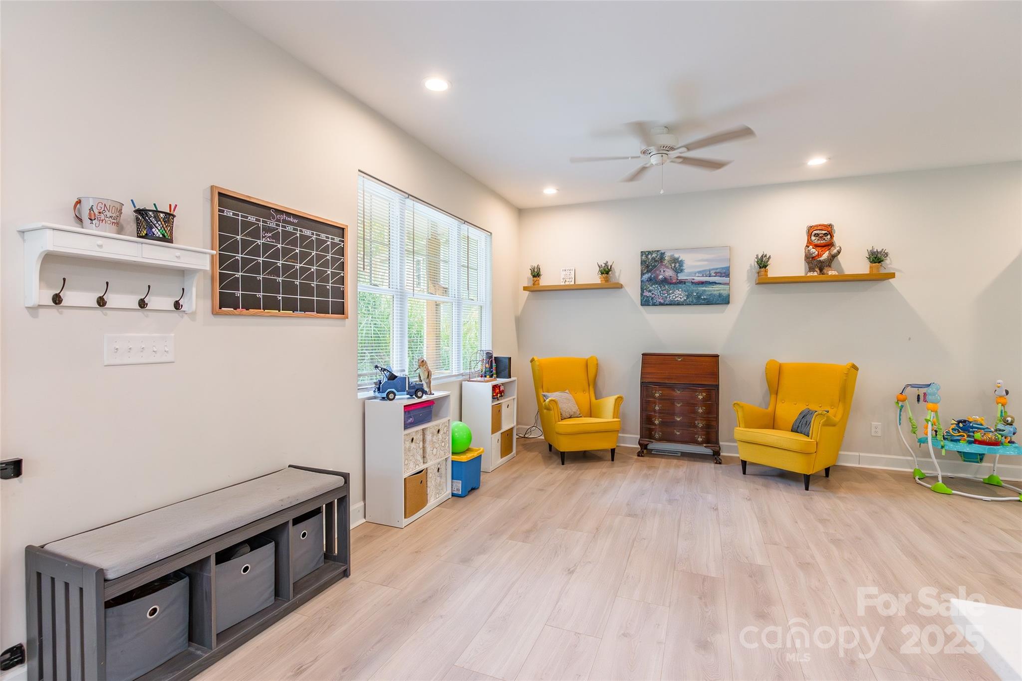 Summer Ridge - Residential