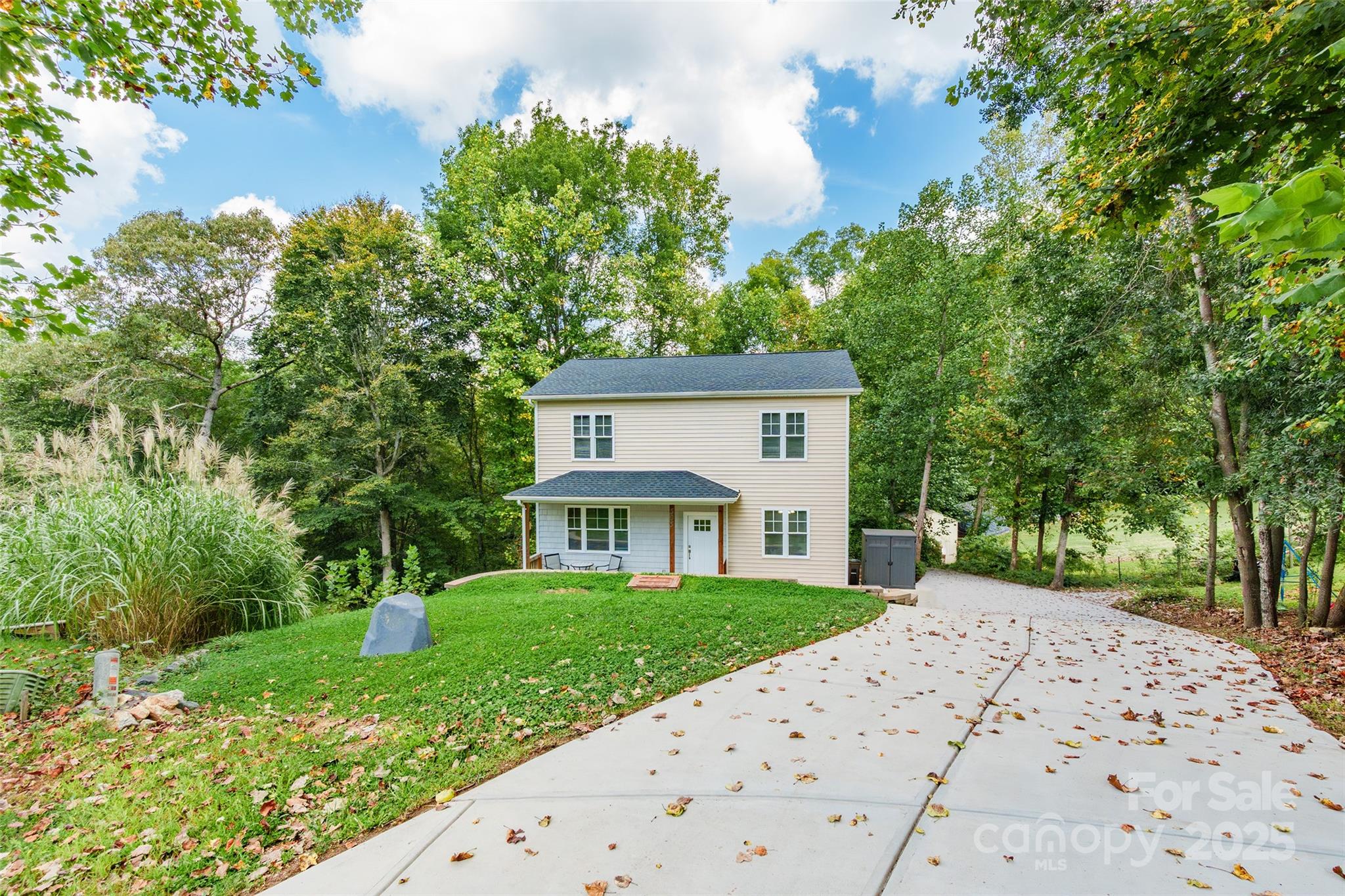 505 Summer Creek Drive