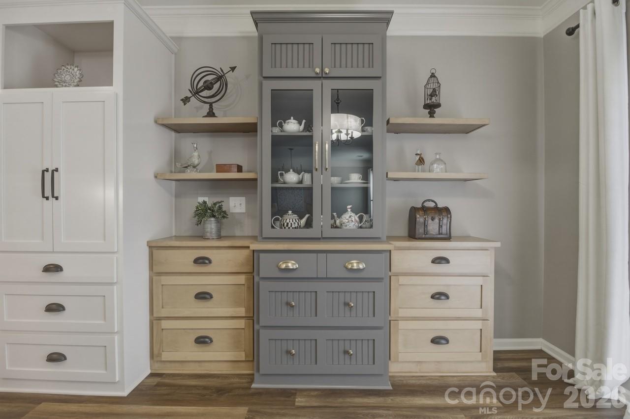 Kellswater Bridge - Residential