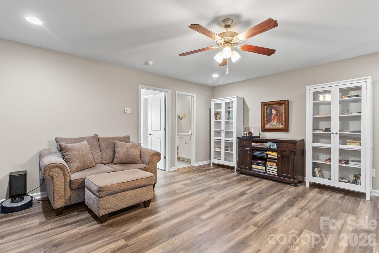 Kellswater Bridge - Residential