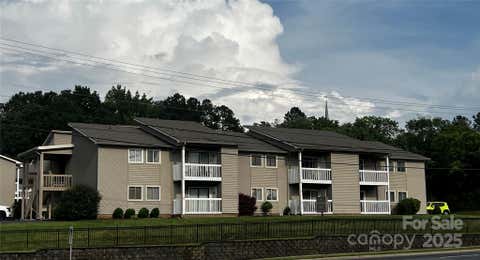 Photo for 140 Lake Concord Road NE