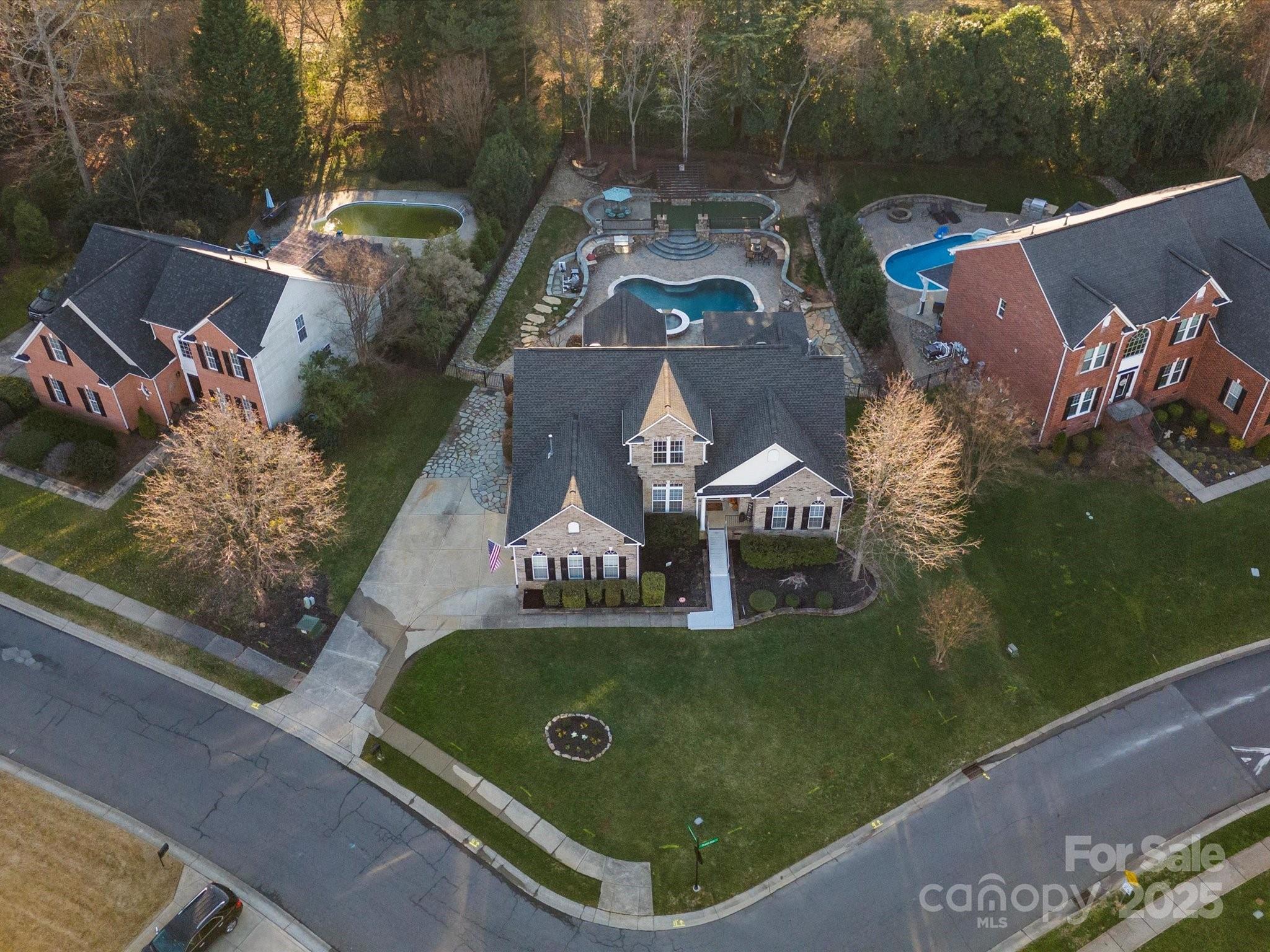 Sutton Place - Residential