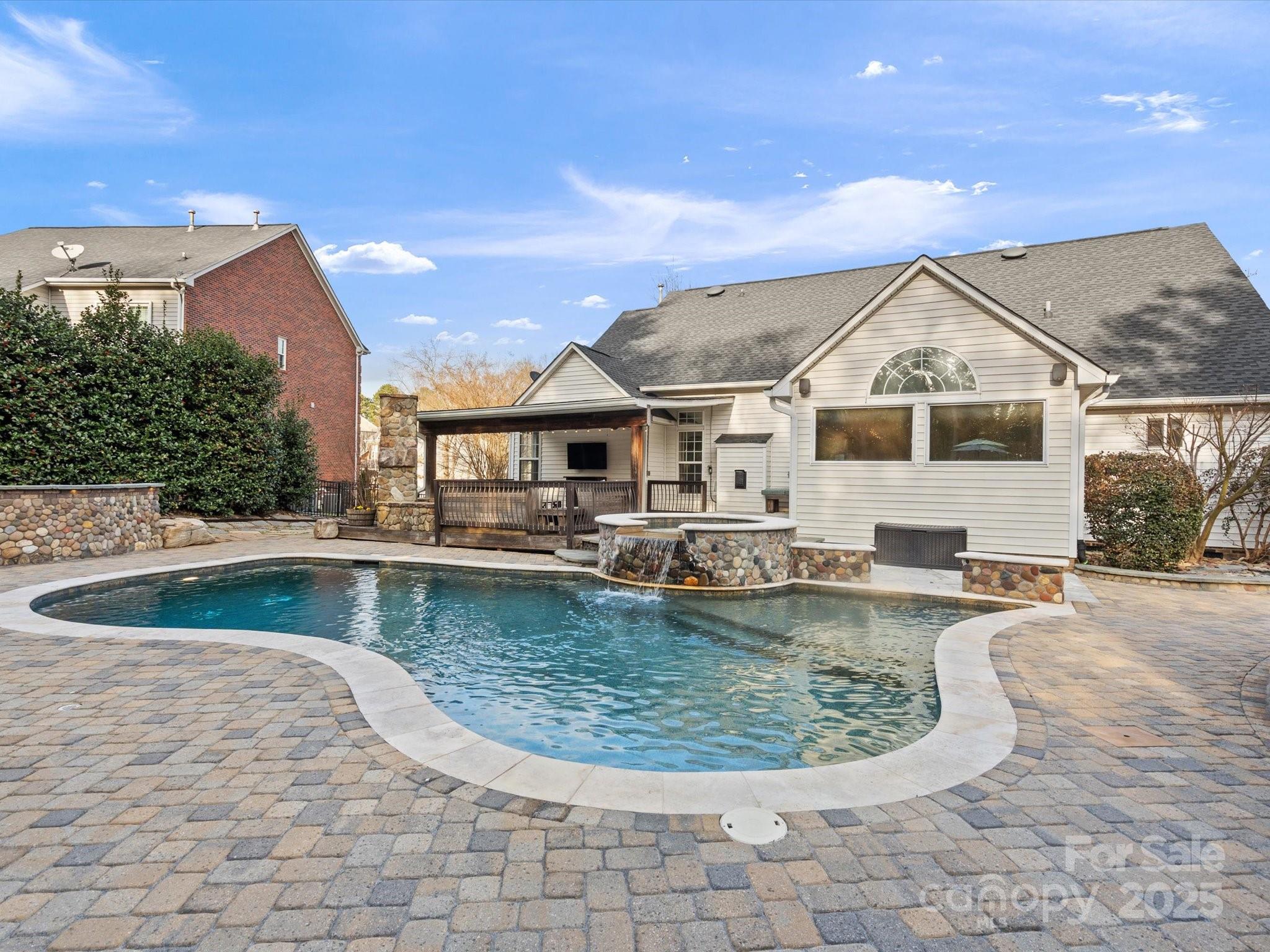 Sutton Place - Residential