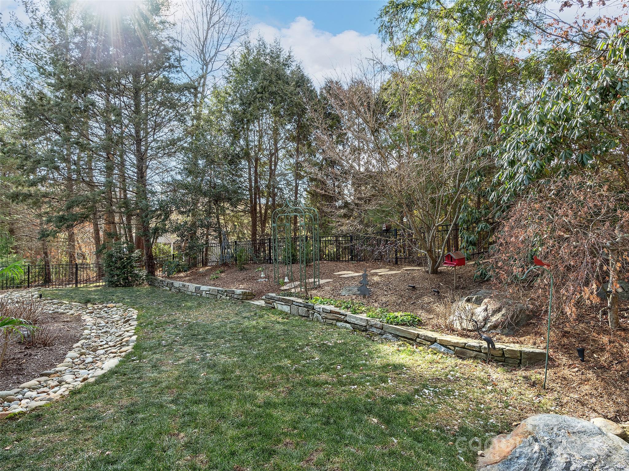 Devonshire - Residential