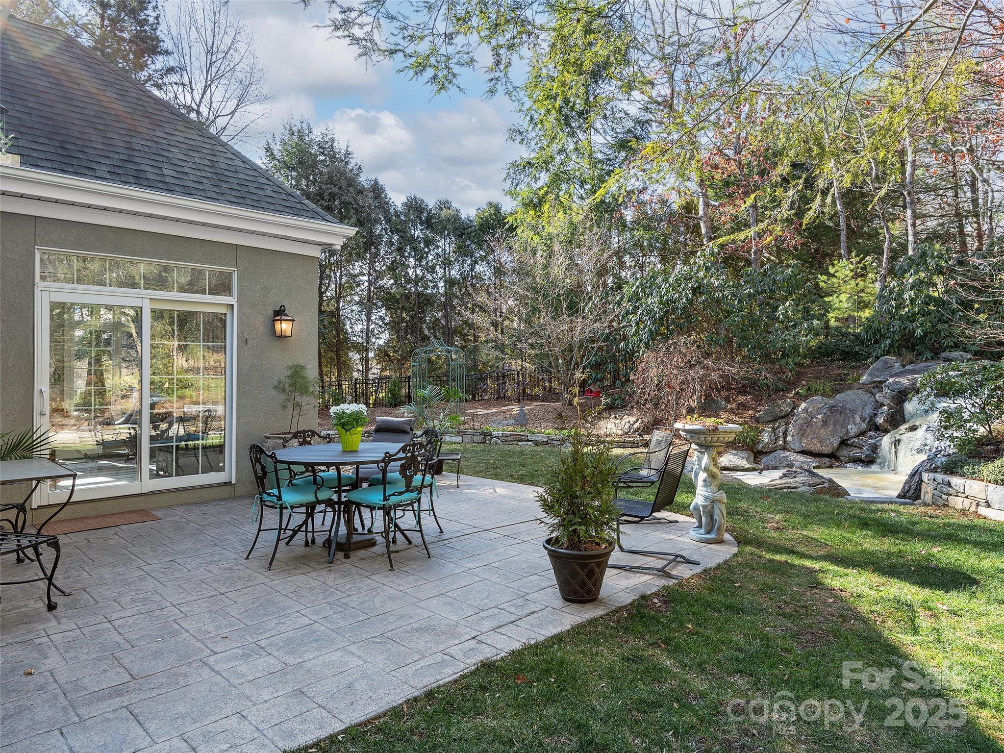 Devonshire - Residential