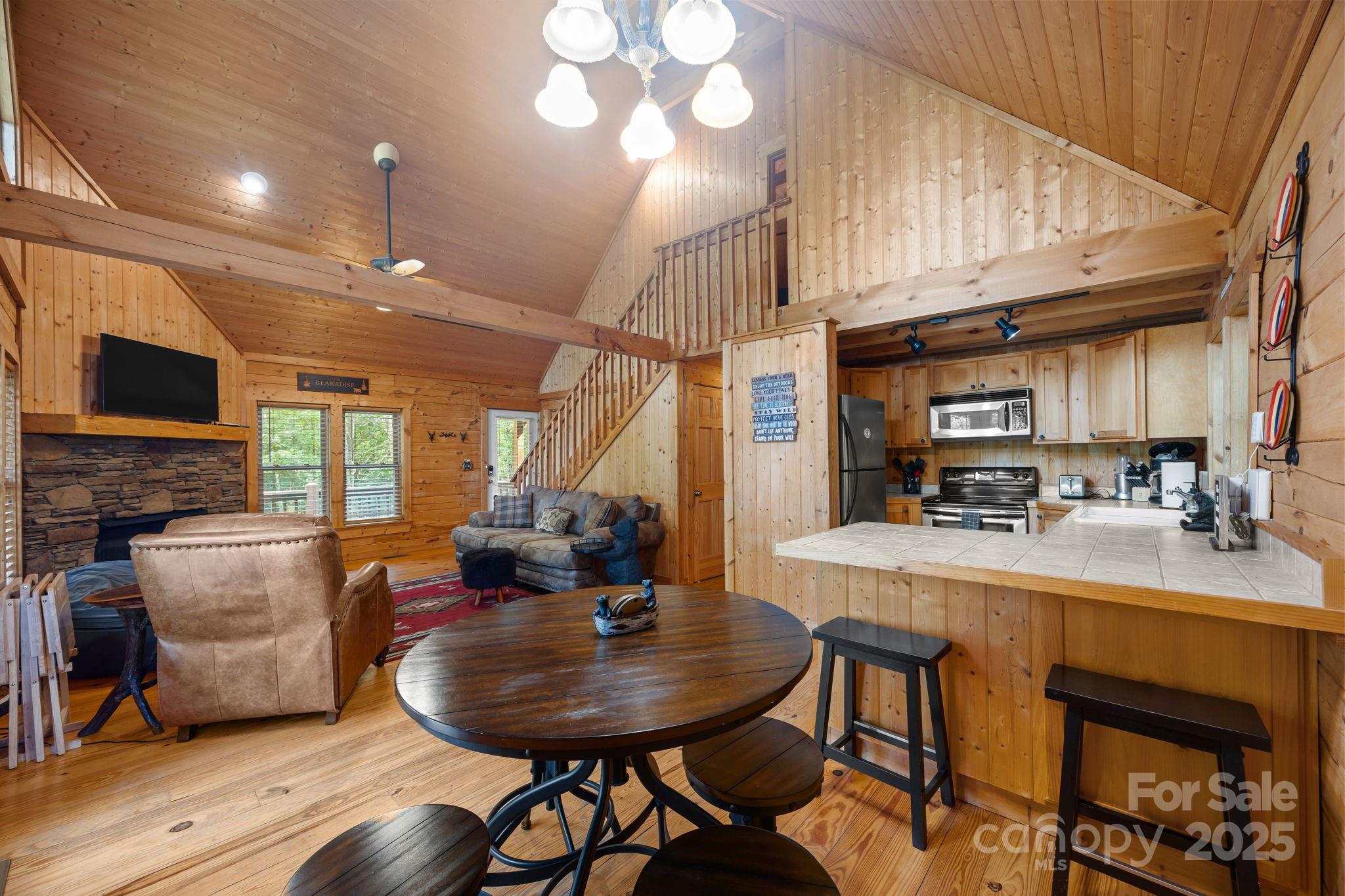 664 Sweetbriar Road S 41