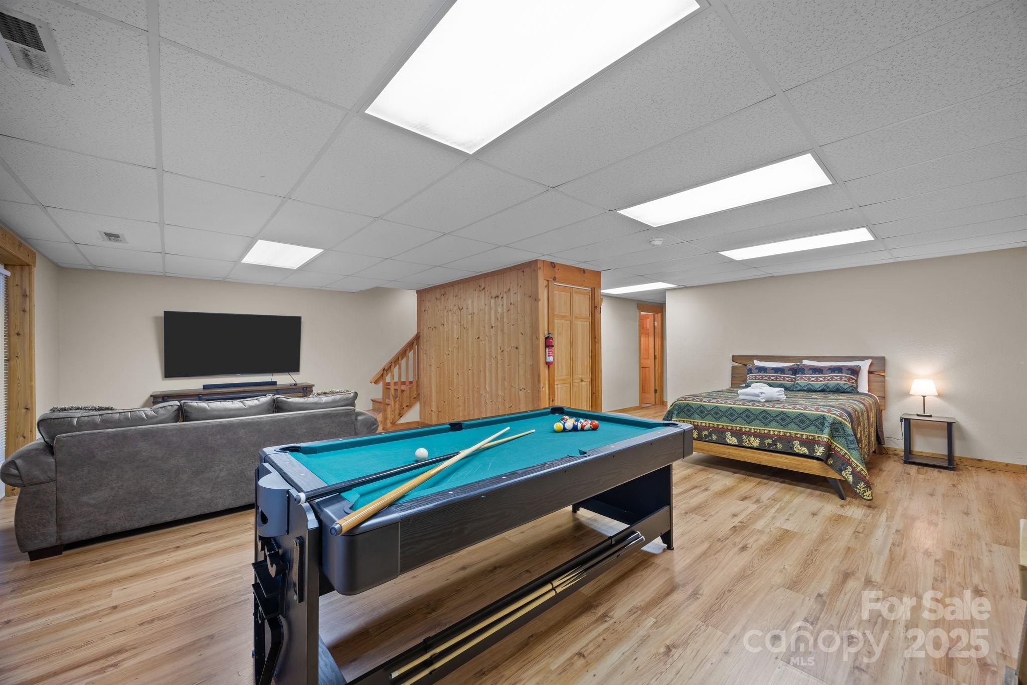 664 Sweetbriar Road S 41