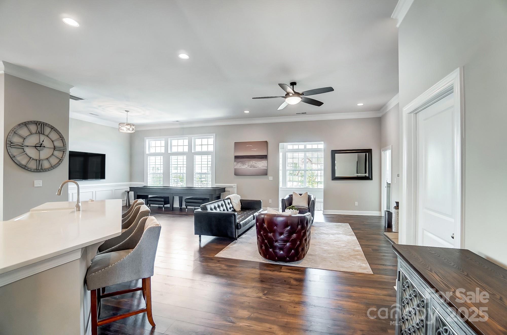6276 Artigas Drive