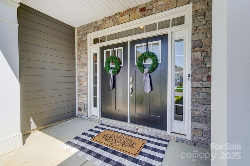 Welcome home!  This beautiful, airy 1.5 story home boasts Primary on Main plus 2 additional large bedrooms on Main! Open, spacious floorplan with Eat in kitchen featuring quartz countertops, farm sink, gas cooktop and stainless appliances.  Wonderful sunroom overlooks backyard. Additional bedroom upstairs plus huge bonus/5th bedroom and full bath.  Lots of natural sunlight, Large closets and beautiful moldings! Fantastic neighborhood amenities including playground, pool, fitness center, pocket parks and more.  Minutes to Ballantyne and easy commute to Uptown too with low SC taxes!