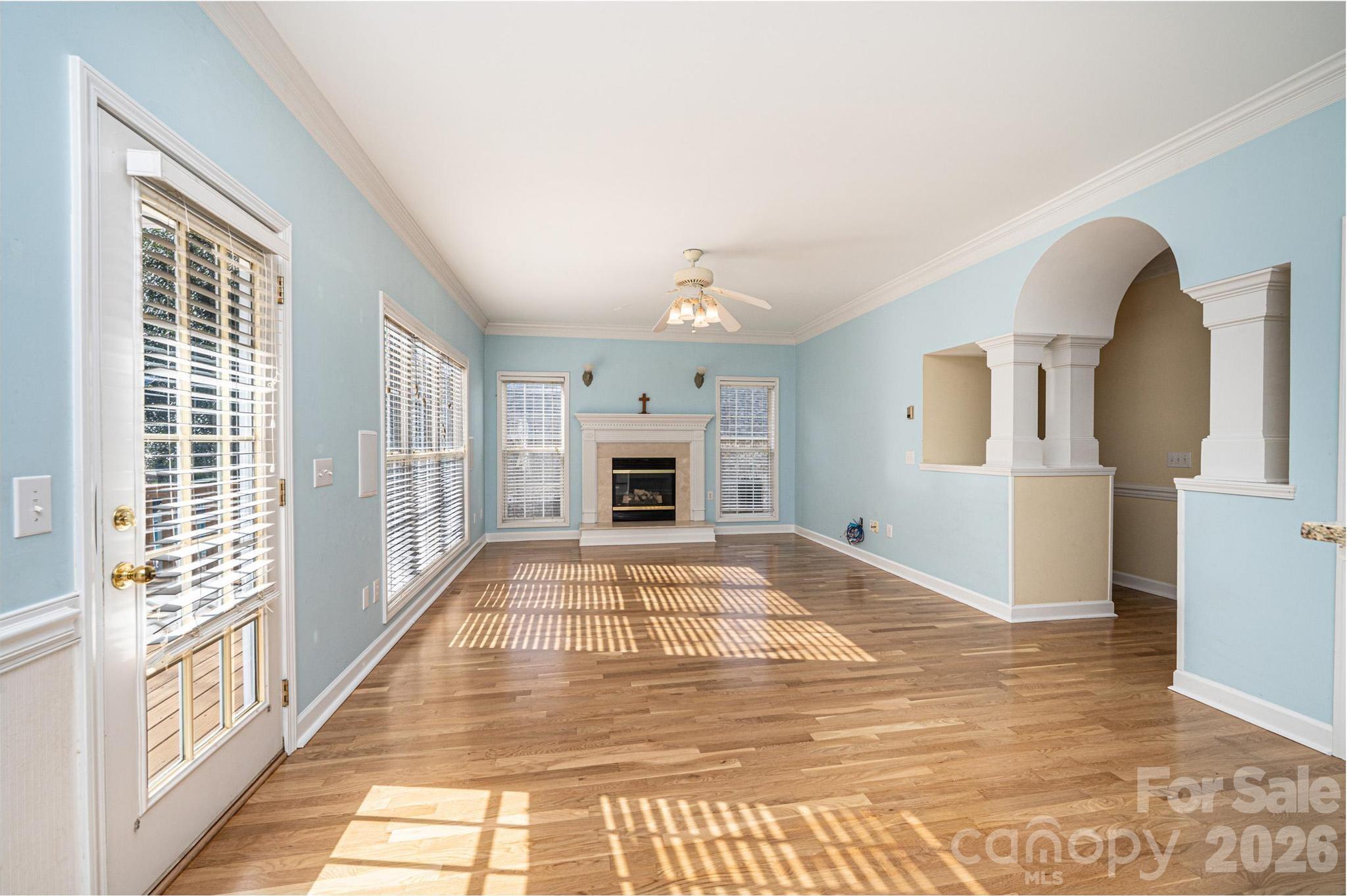 5045 Old River Drive