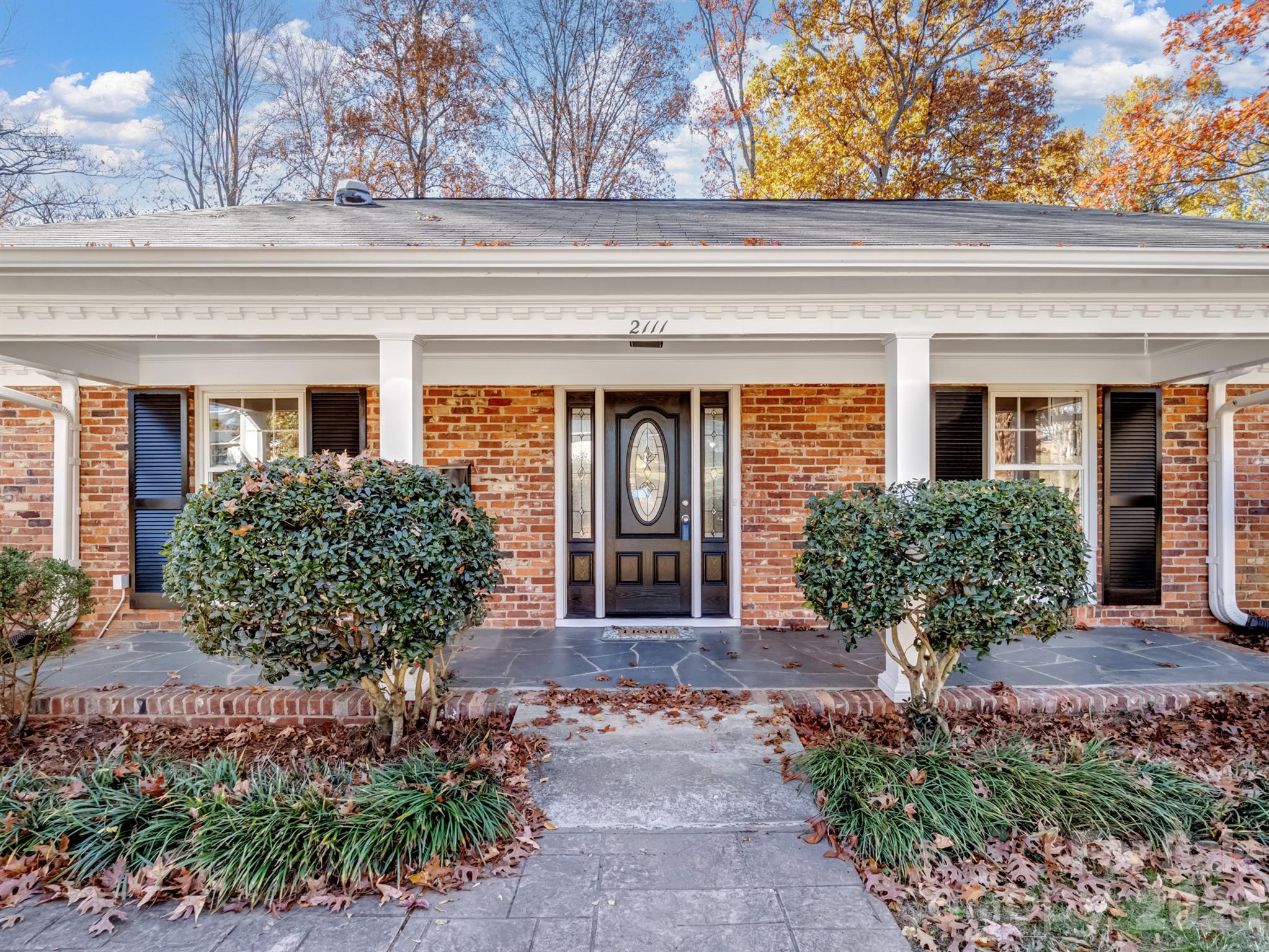 2111 Sagamore Road