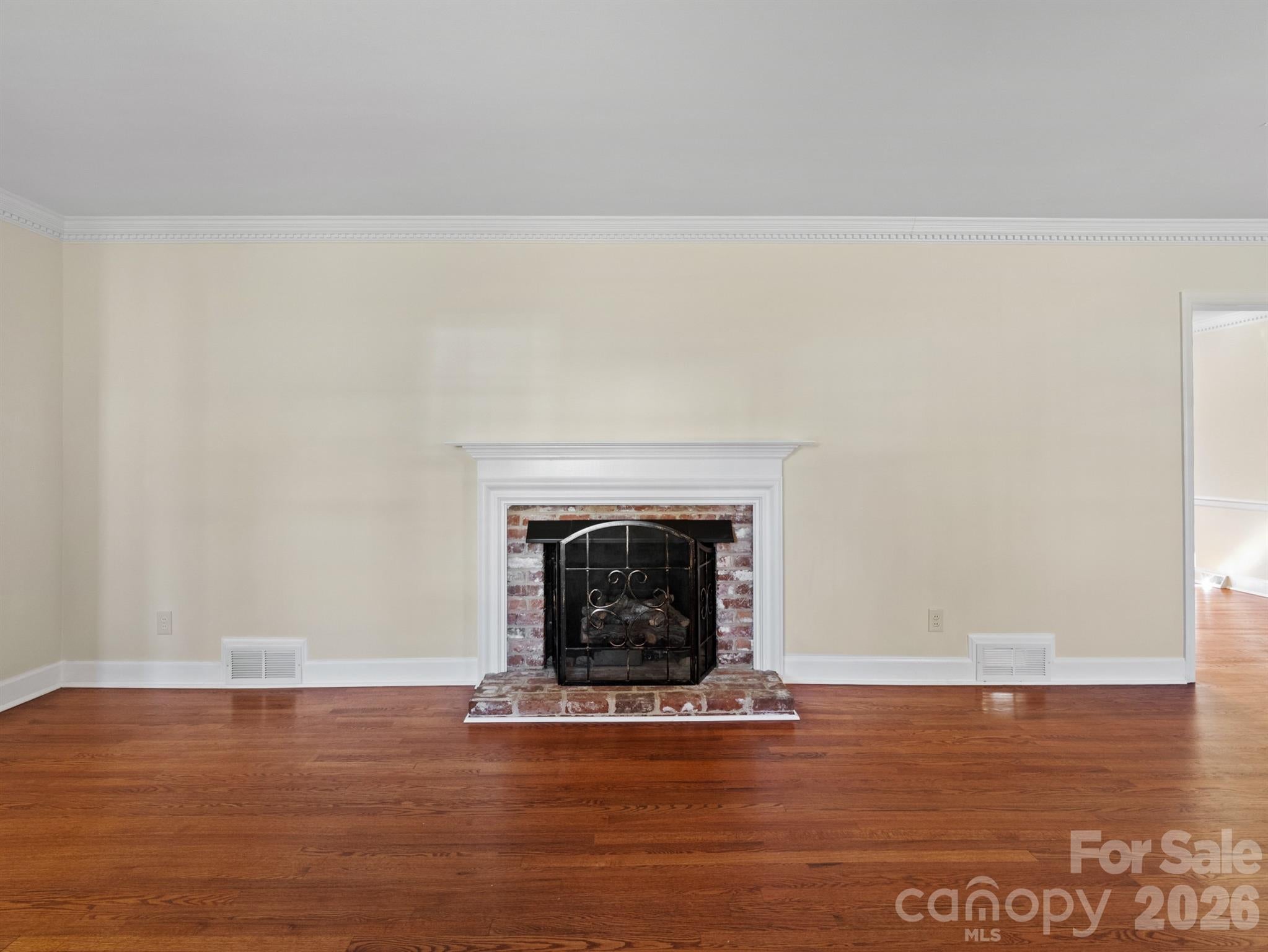 2111 Sagamore Road