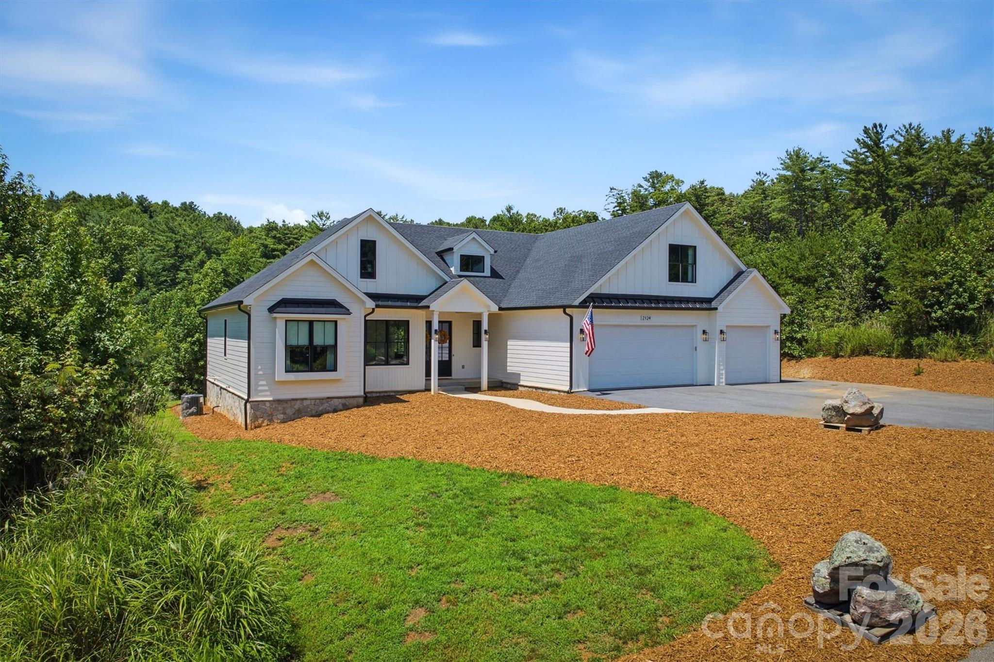 2124 Starlight Lane