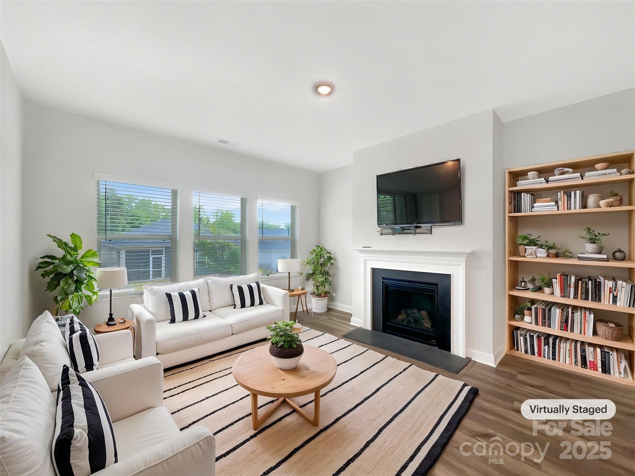4026 Honey Locust Drive