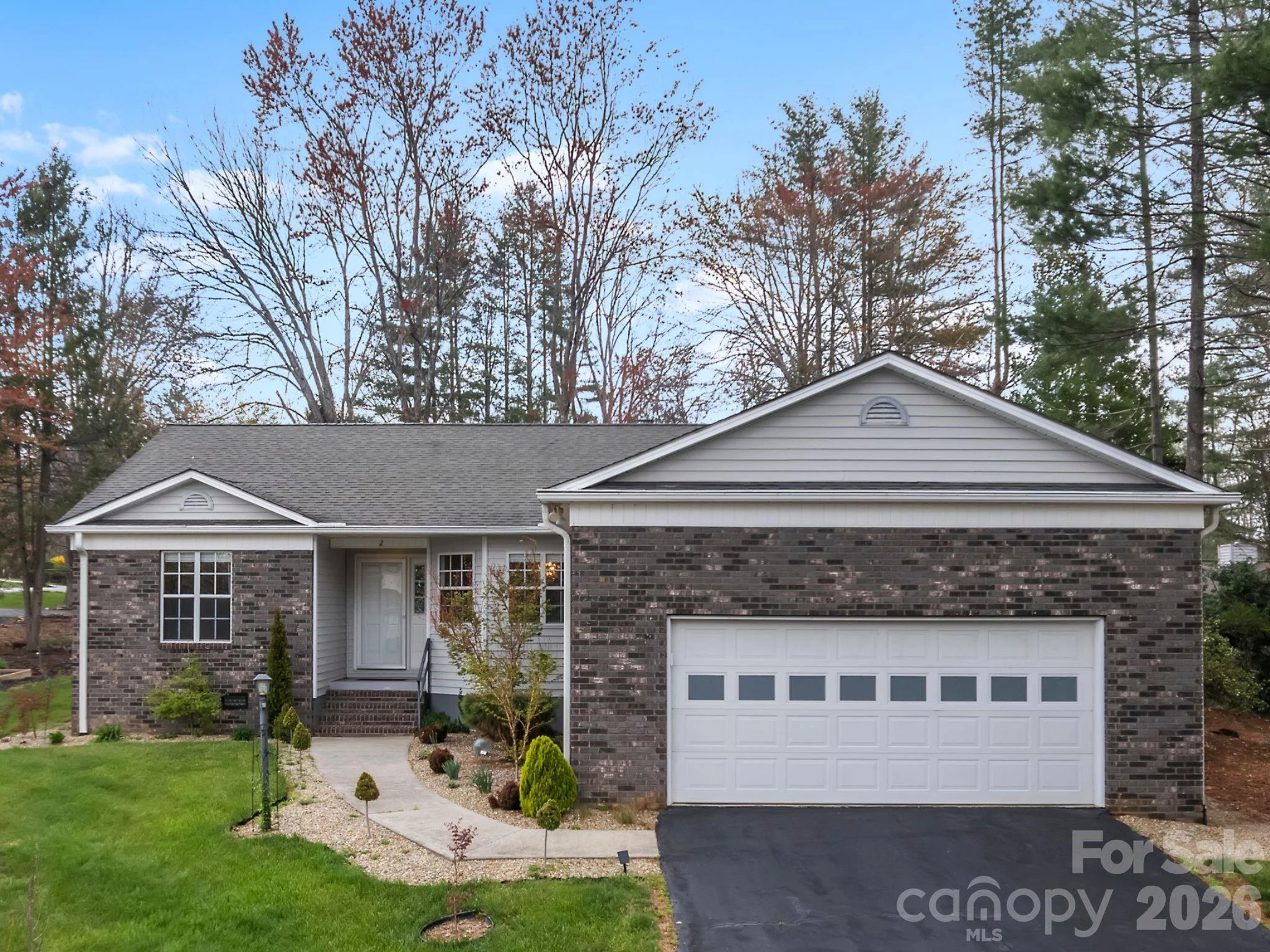 2 Manakiki Court, Etowah, NC, 28729
