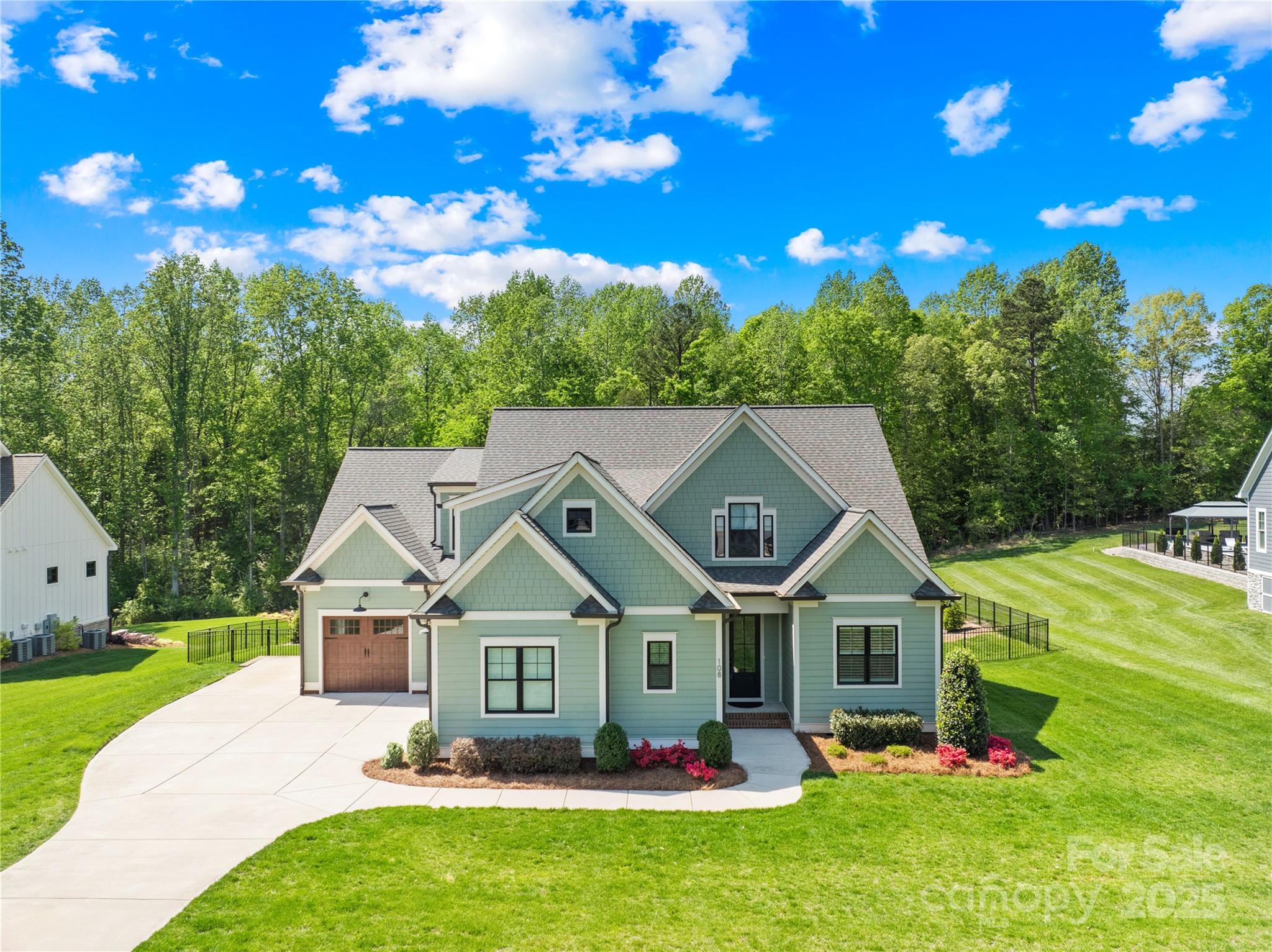 108 Castleview Lane